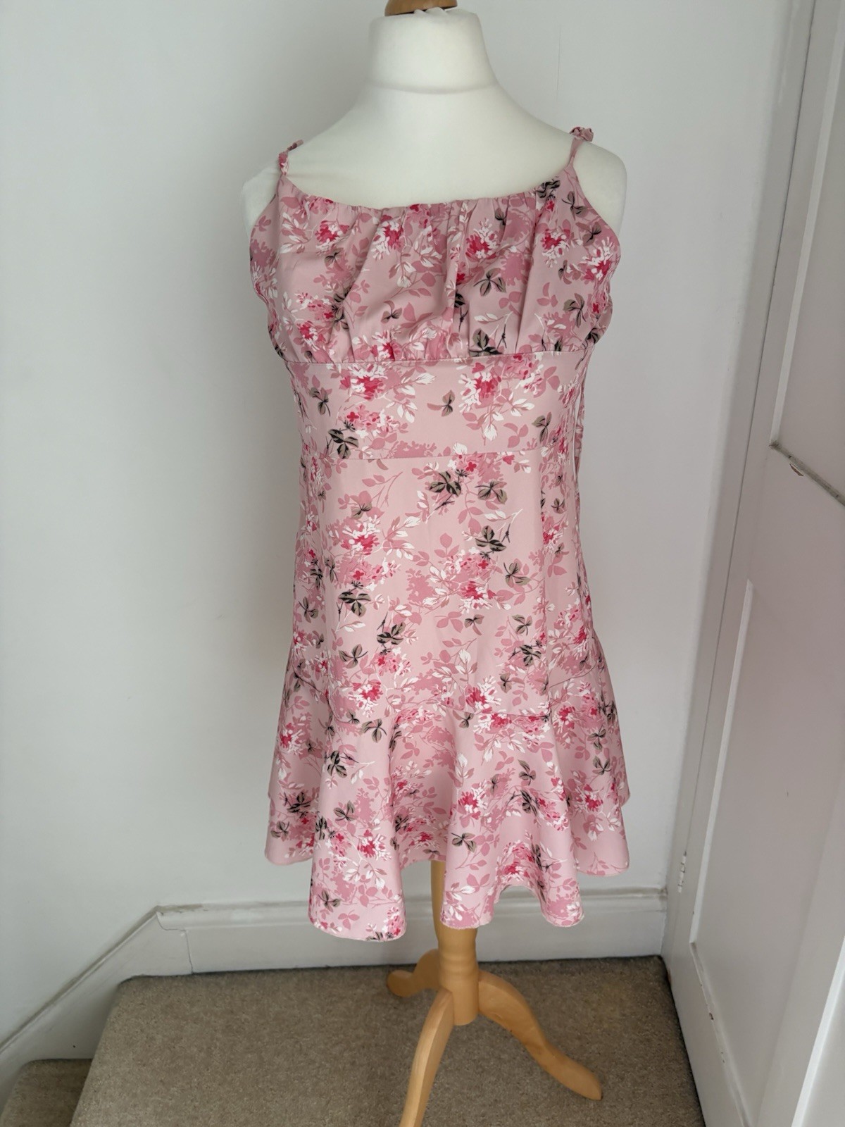 Pink Floral Strappy Short Summer Dress Size M