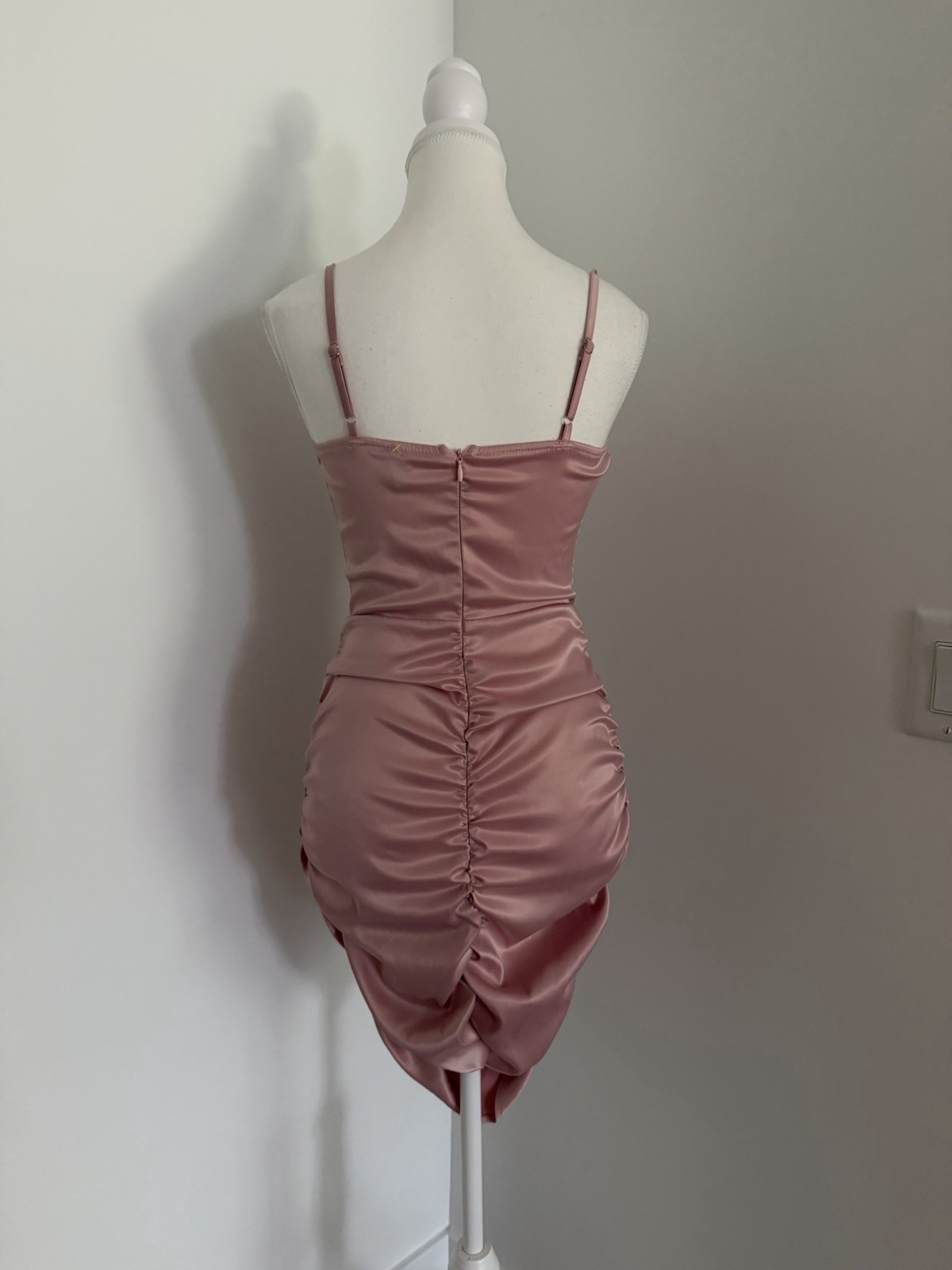 Pink Solid Satin Sweetheart Ruched Bodycon Mini Dress Zip Size S