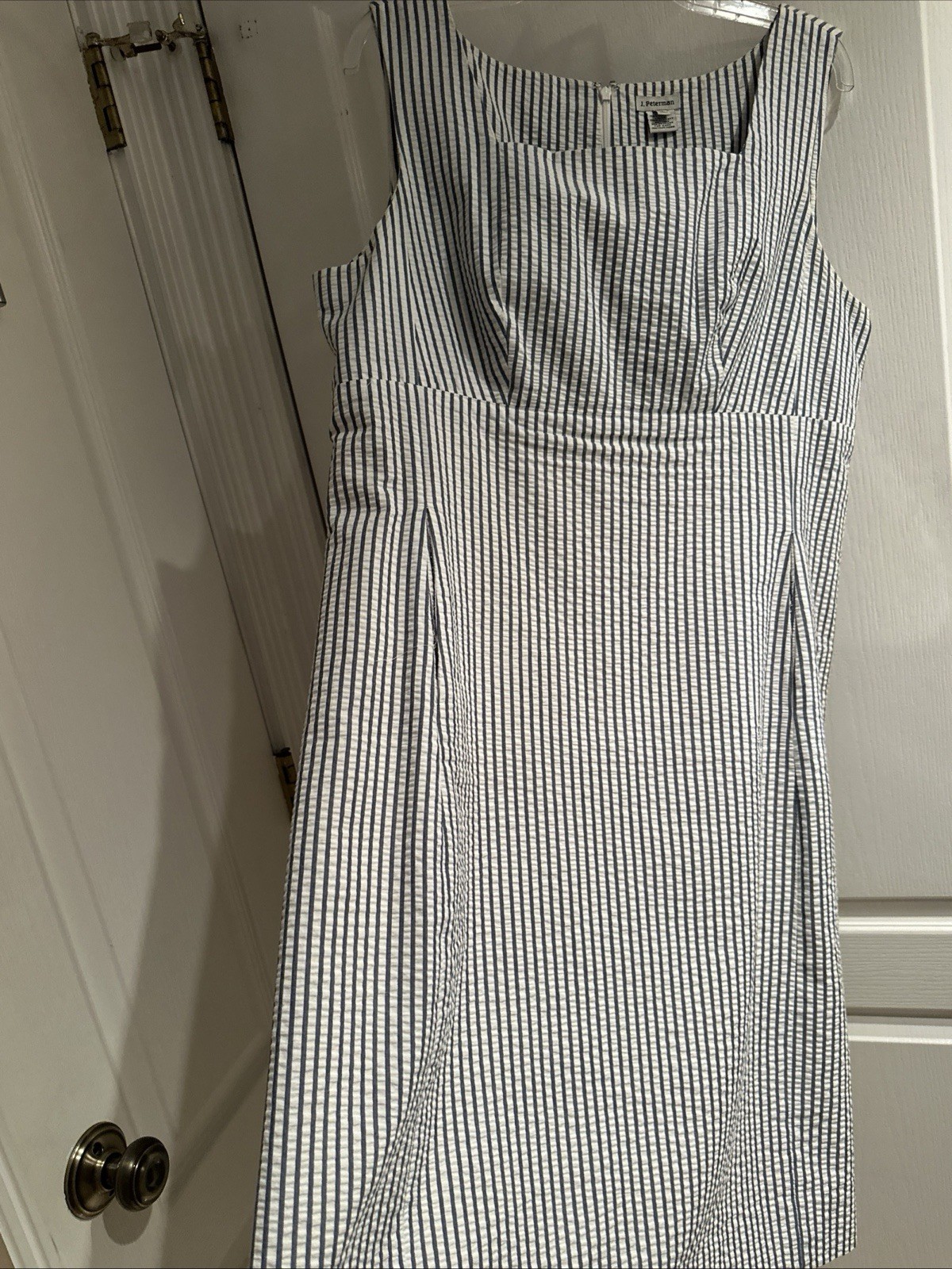 NWOT J. Peterman Seersucker Stripe Dress with Pockets Blue & White Sz 16 Perfect
