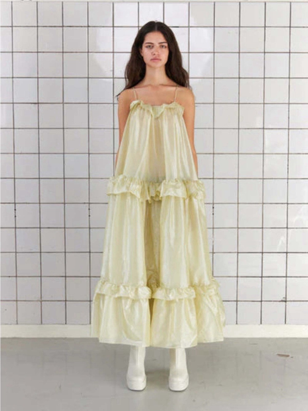 Stella Nova Sunniva Dress size small in pale like yellow