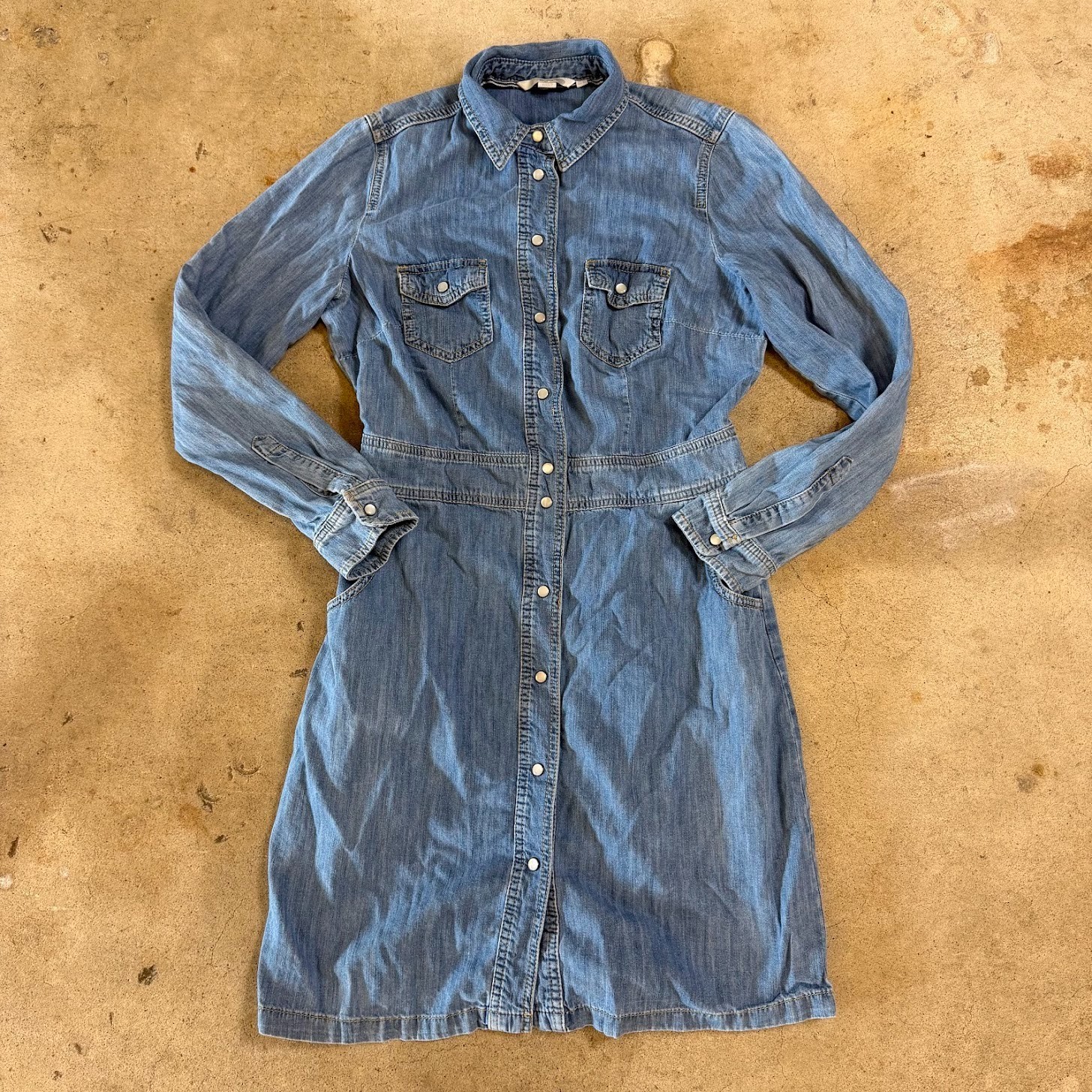 Boden Long Pearl Snap Front Denim Dress Pockets Western Rodeo Cowgirl Size 6L