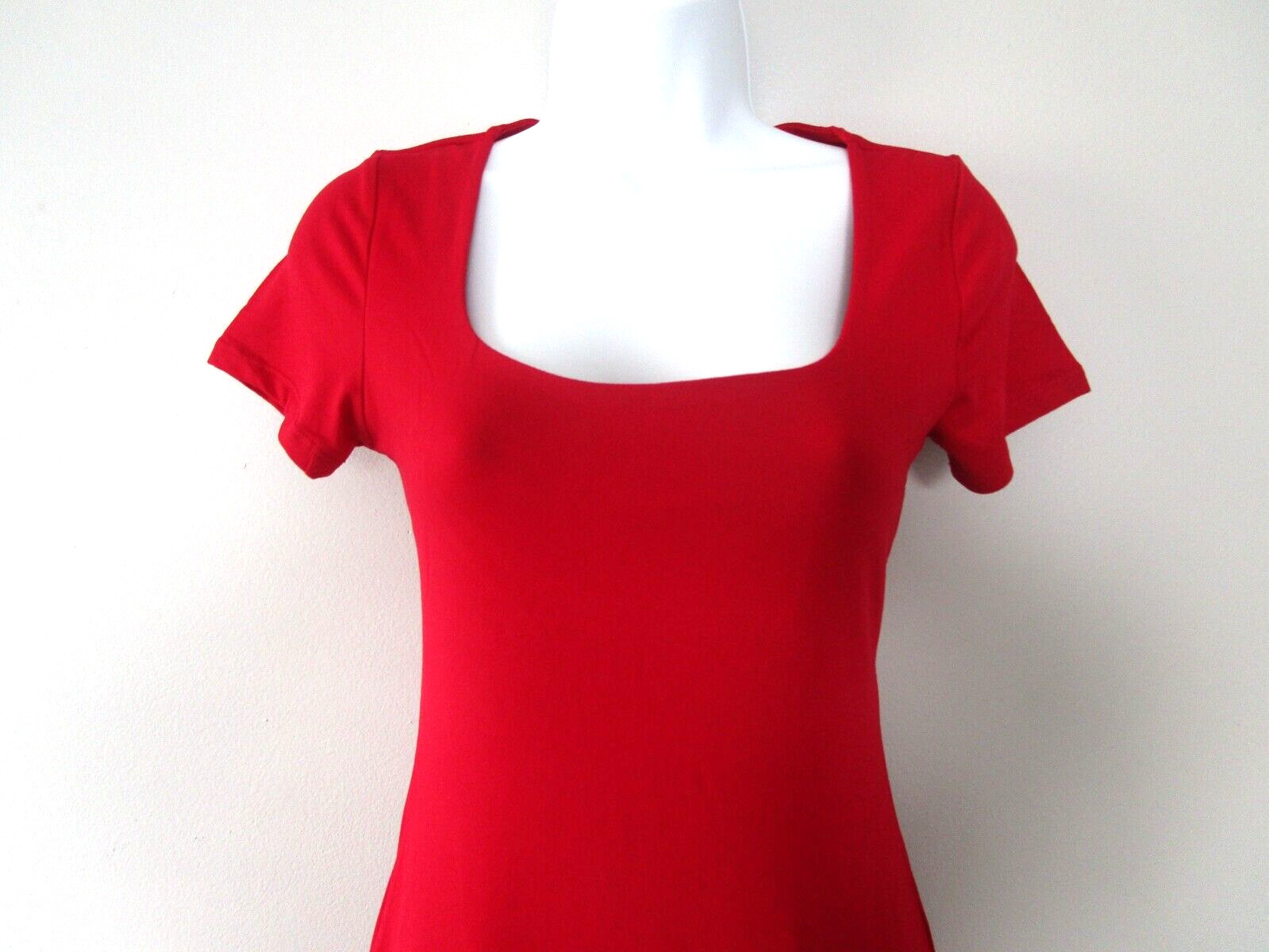 Ambiance Apparel Short Sleeve Square Neck Sort Red T-Shirt Dress Size L NEW