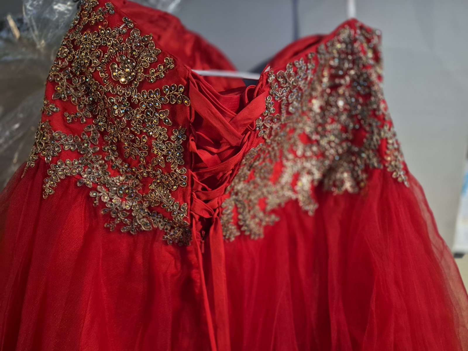 Strapless Sweetheart Corset Fit & Flare Dress XL Red/Gold Beaded Tulle