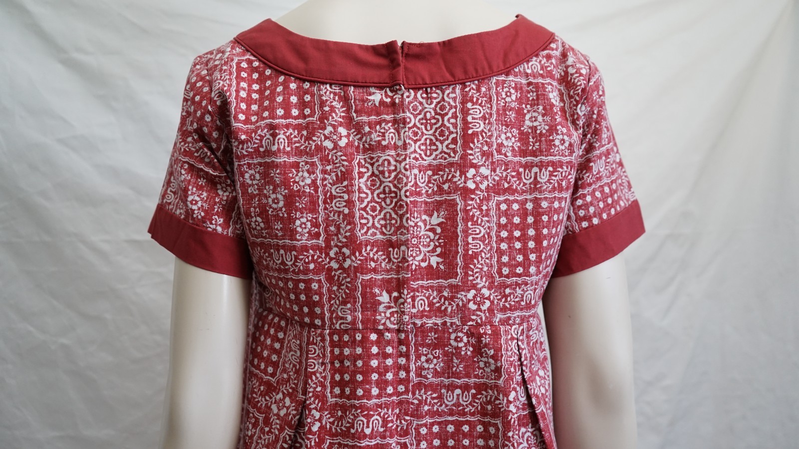 Reyn Spooner Small Patchwork Quilt Reverse Print Back Zip Dress Vintage Hawaii