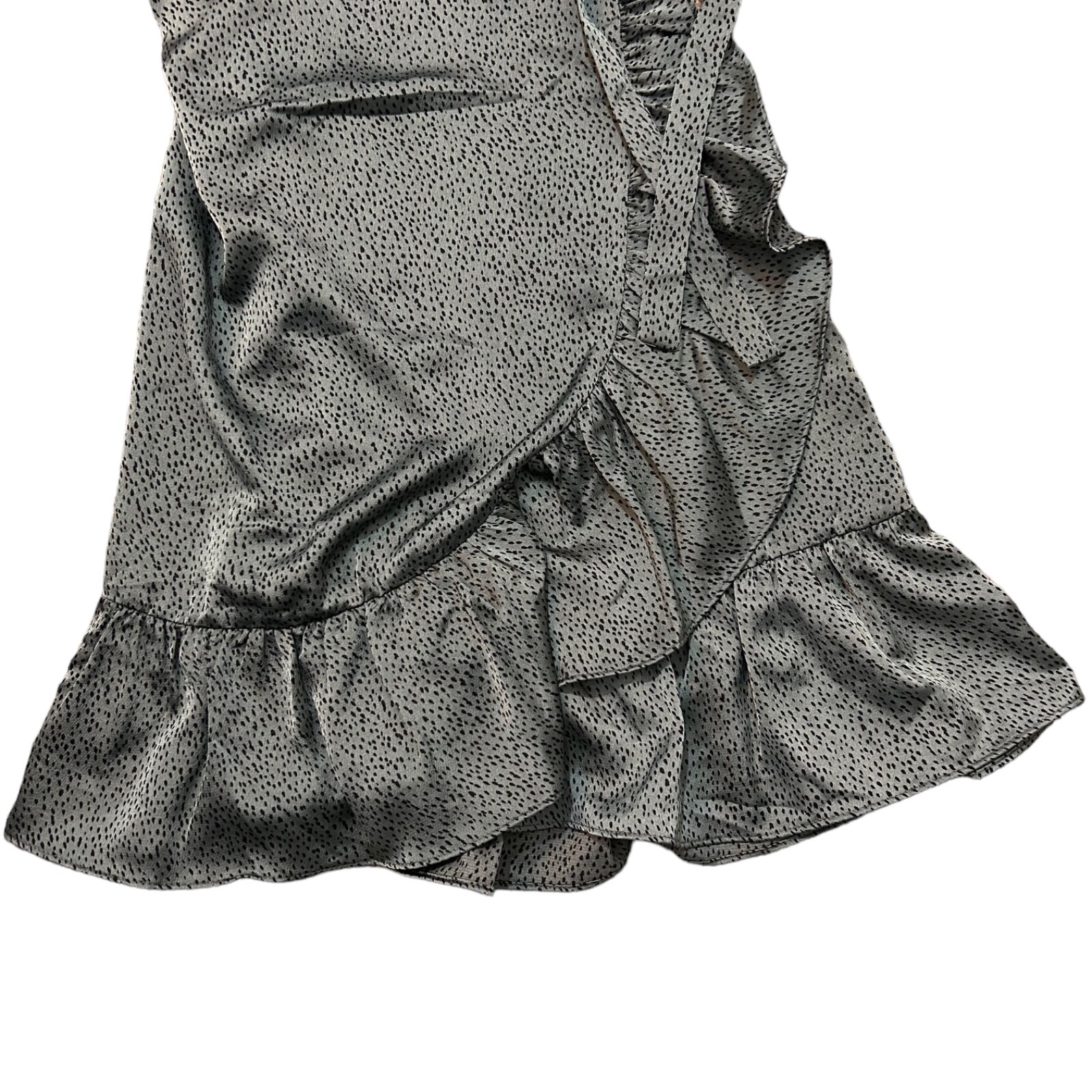 Vila Green Black Ruffle Wrap Dress Size Small Short Sleeve Great Used Condition