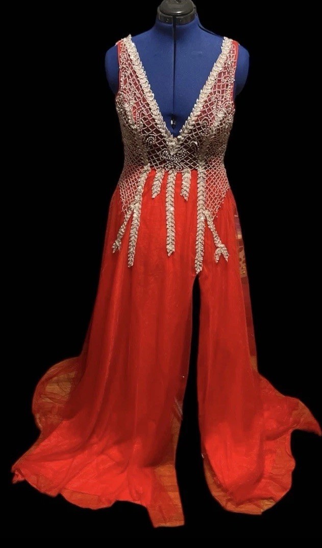Hebeos Juniors 9 Red/Silver Formal Long V-Neck Open Back Beaded Sequin Gown