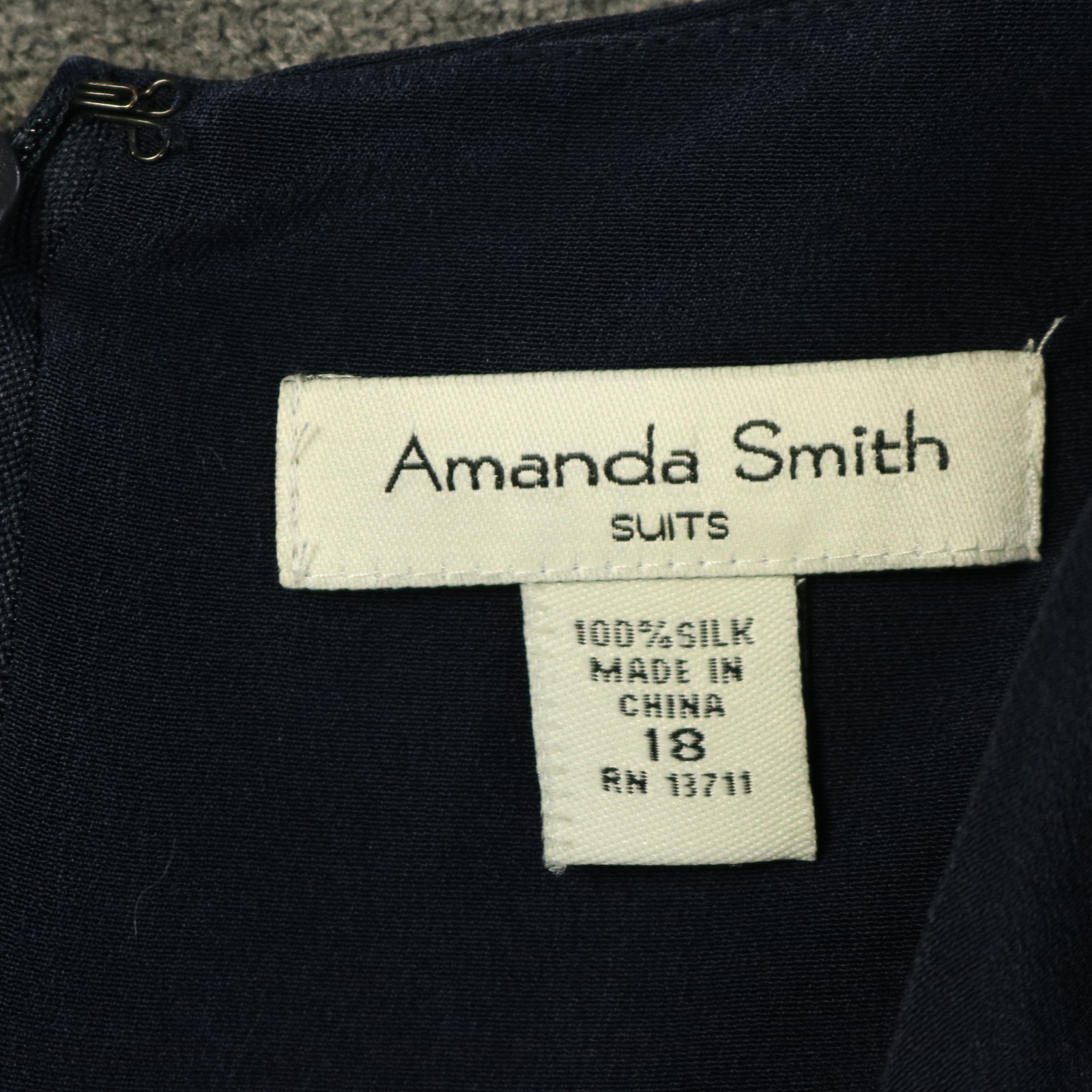 Amanda Smith 100% Silk Knee Length Sheath Dress Career Sleeveless Navy Blue 18