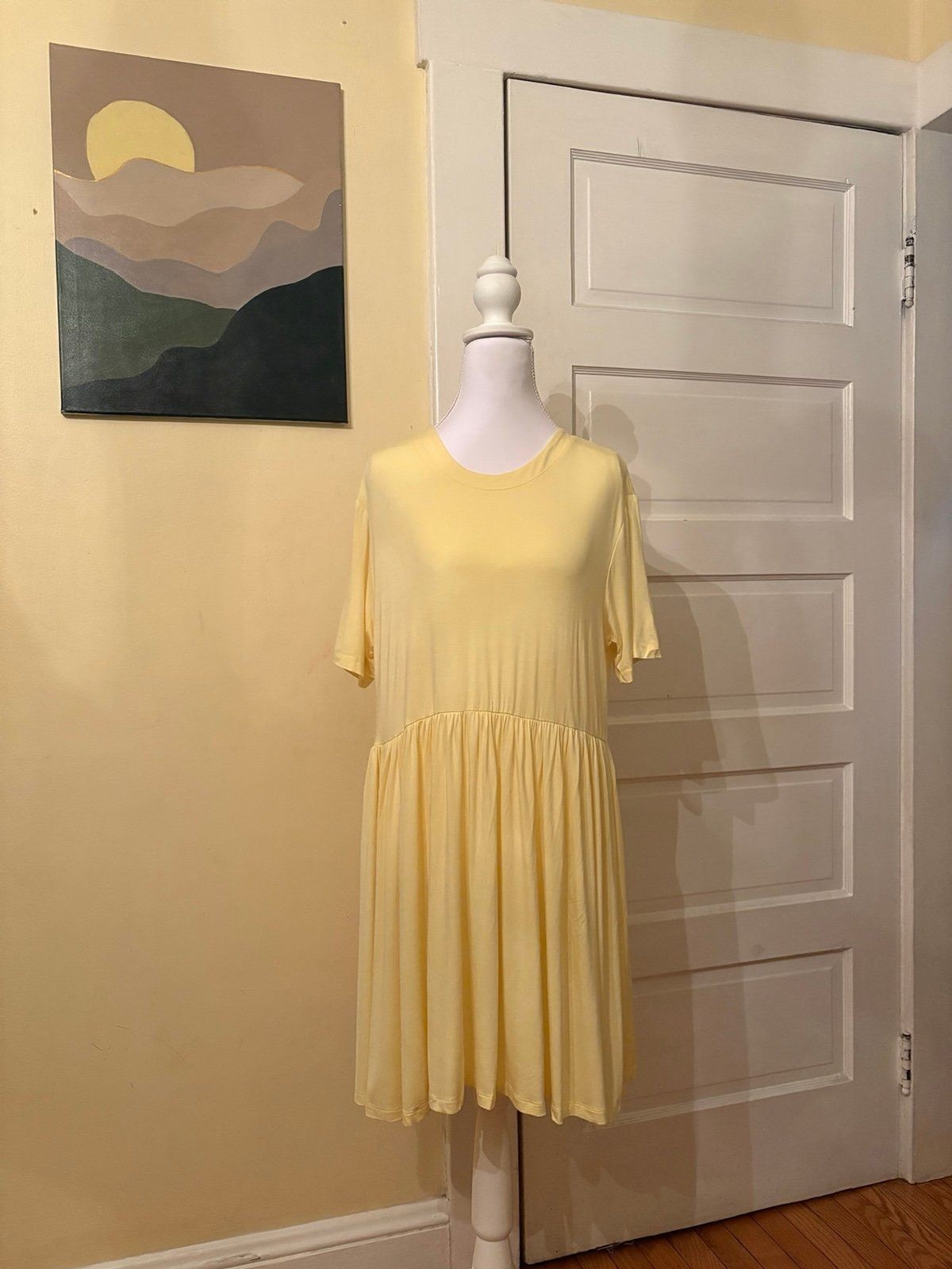 Women’s T-shirt dress Agnes & Dora vintage classic butter yellow knee length