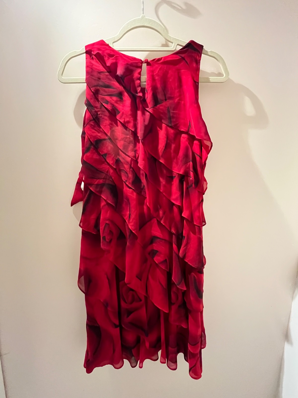 white house black market dress red floral
