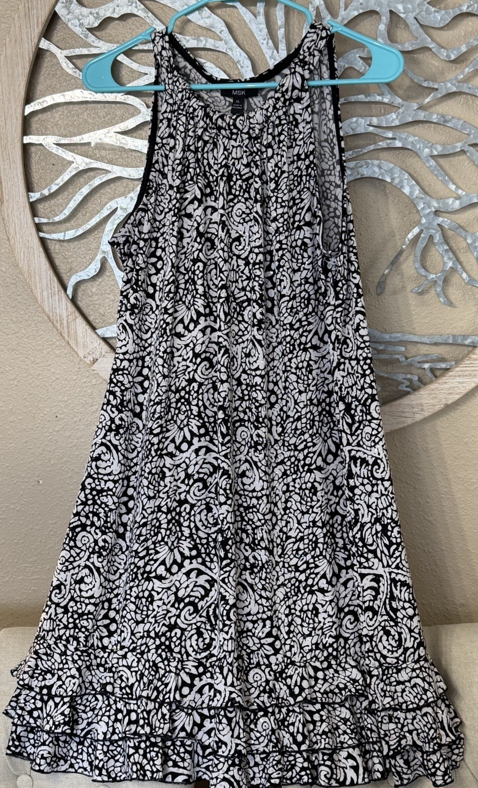 Women’s MSK Black & White Sleeveless Dress XL made in Sri Lanka Ruffle Edge