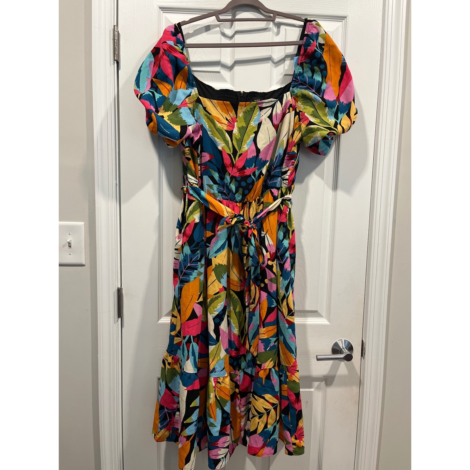 Maia Tropical Leaf Print Midi Dress Size 14W Puff Sleeve Smocked Back Belted