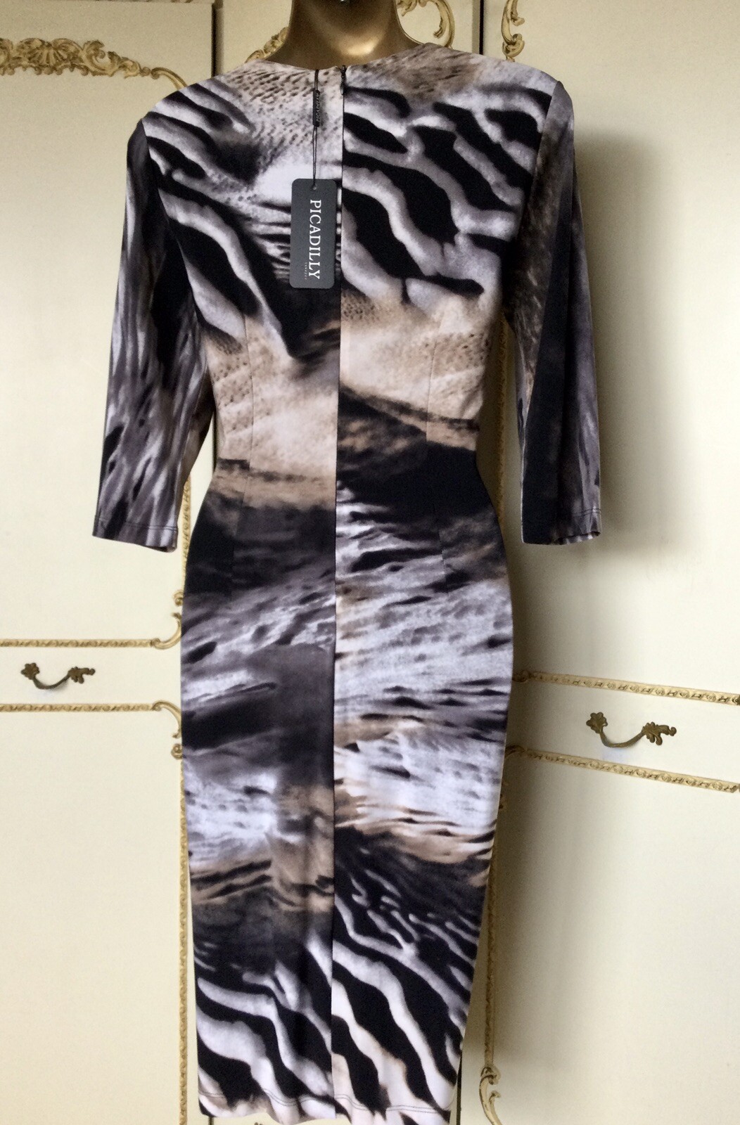 PICADILLY UK 10 Canadian Designer Black / Ivory Multi Print Dress NWT RRP £159