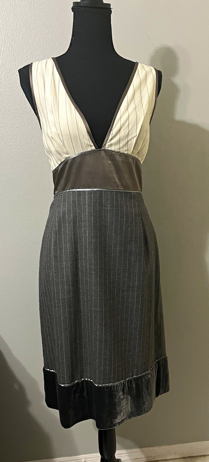Catherine Malandrino sheath dress. Pre-Owned Condition-Good. Size 8