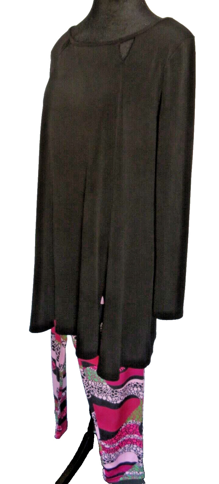 LBISSE® Black Tunic With Retro Print Leggings Multi-Color Pinks Grays Size Large