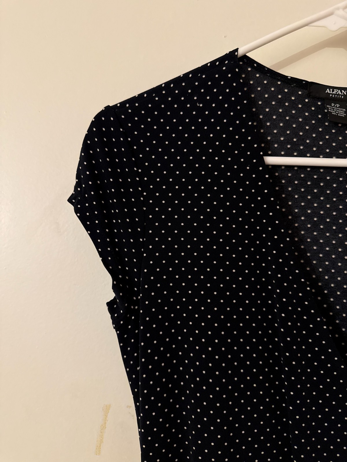 ALFANI navy mini dot stretch knit cap sleeve semi wrap dress, size PP