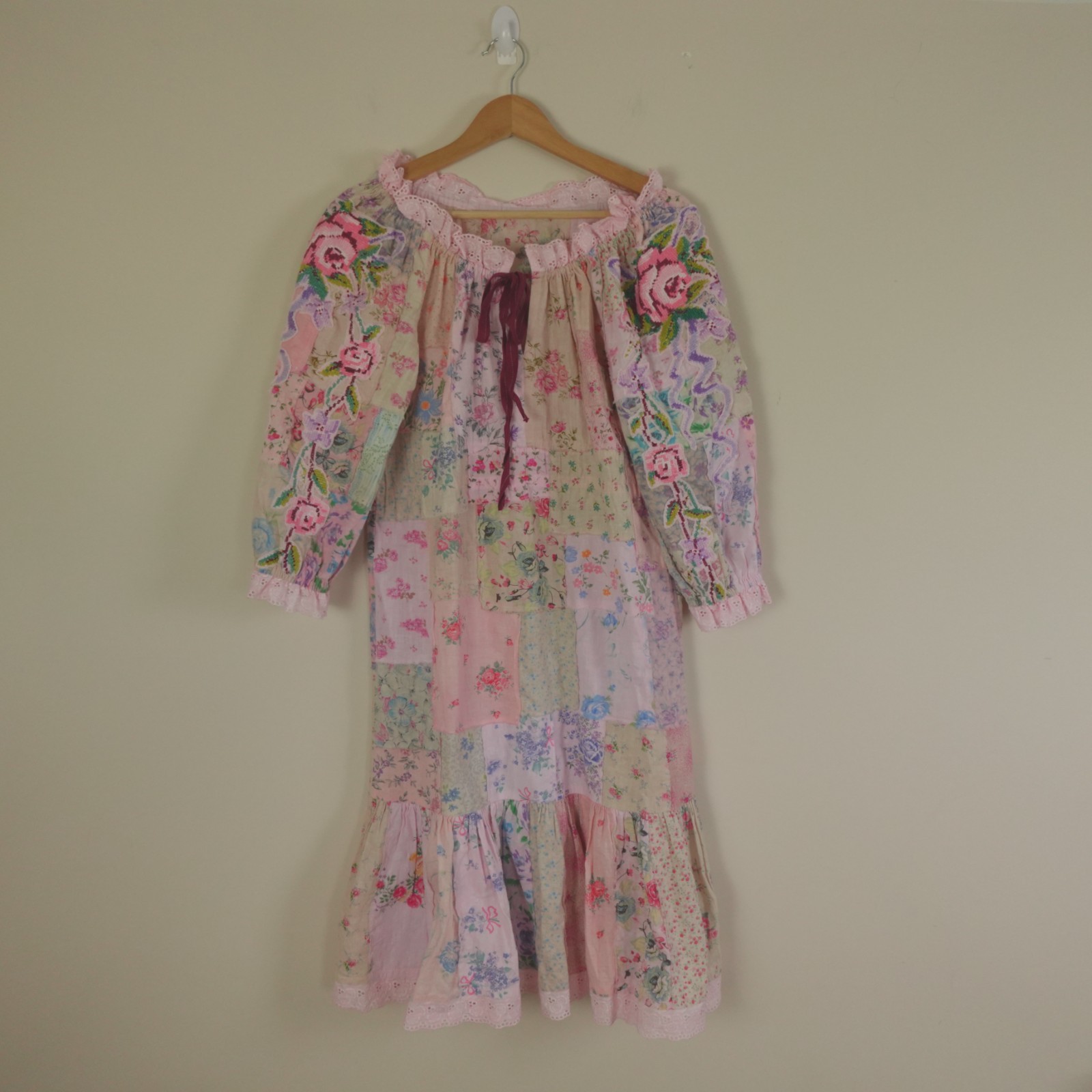 Handmade Dress Womens Small* Pink Floral Patchwork Embroidered Nightgown