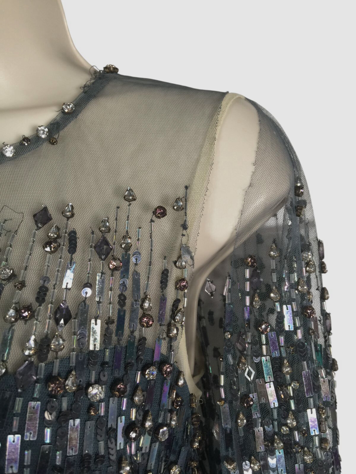 Jenny Packham Women’s Blue Dusty Miller Embellished Feather Cape Gown Dress Sz 4