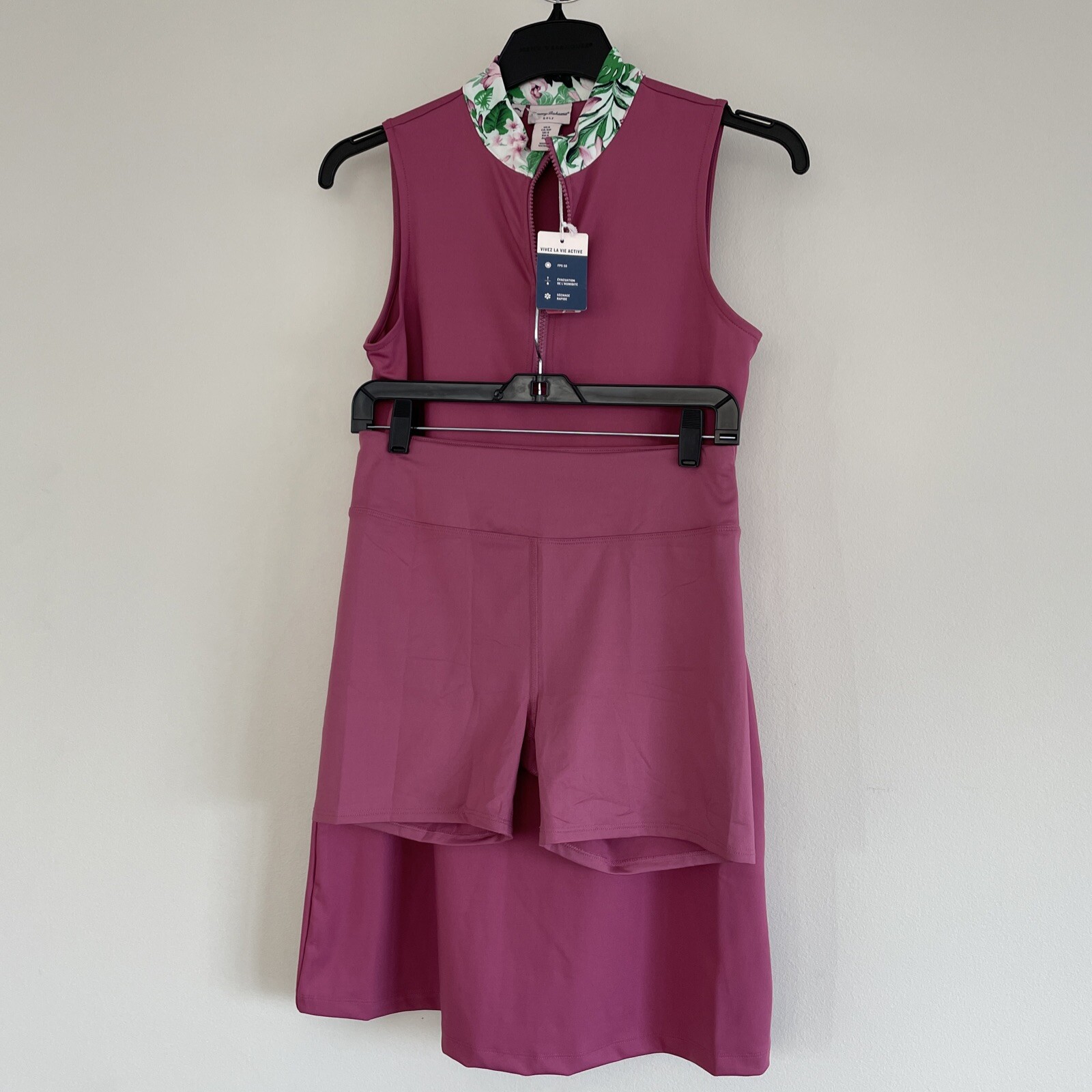 Tommy Bahama Golf NWT Women’s 1/4 Zip Stand Up Collar Dress With Shorts Small