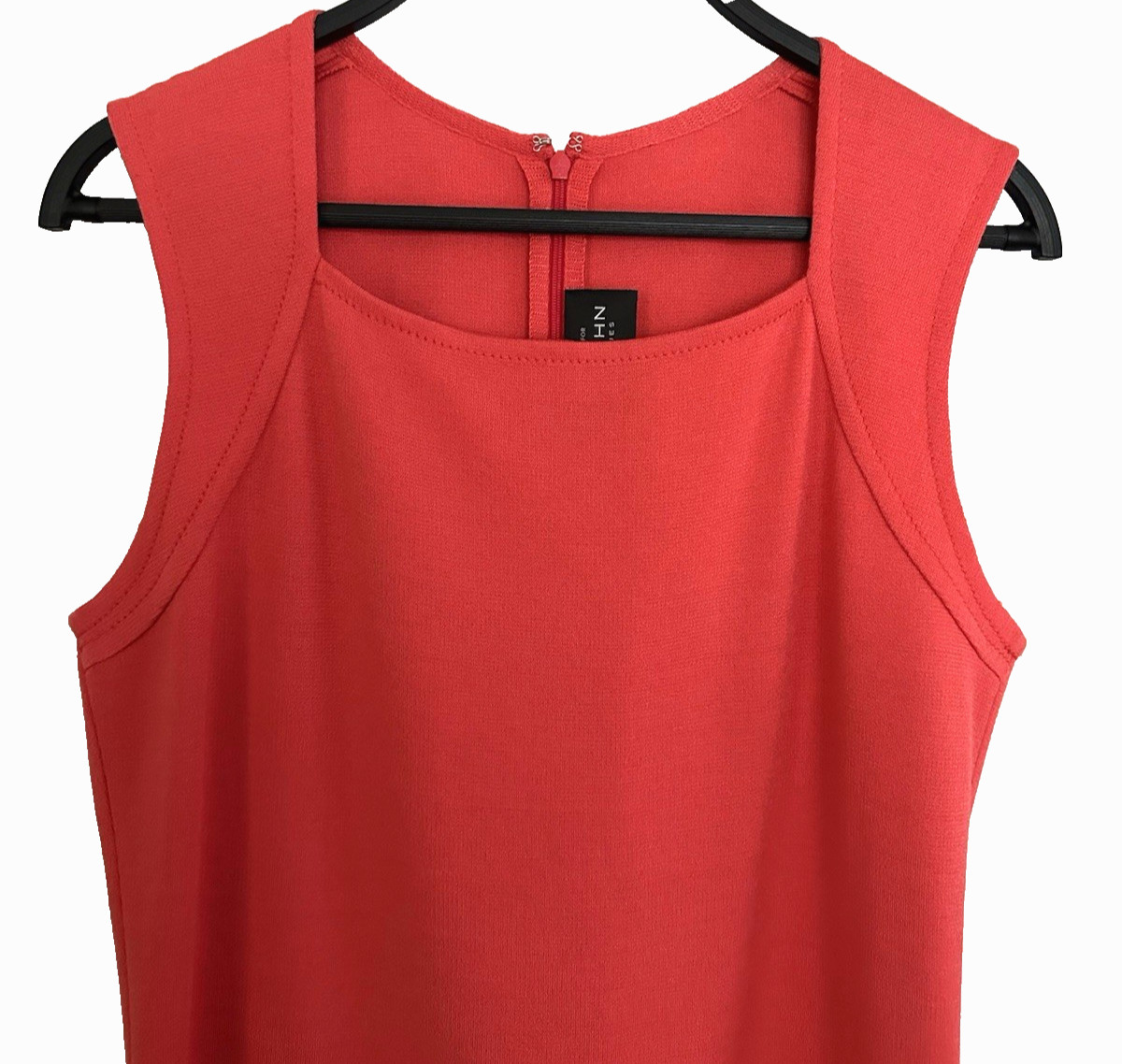 St John Boutique Midi Shift Dress Sz 8 Red Sleeveless Square Neck Wool Blend