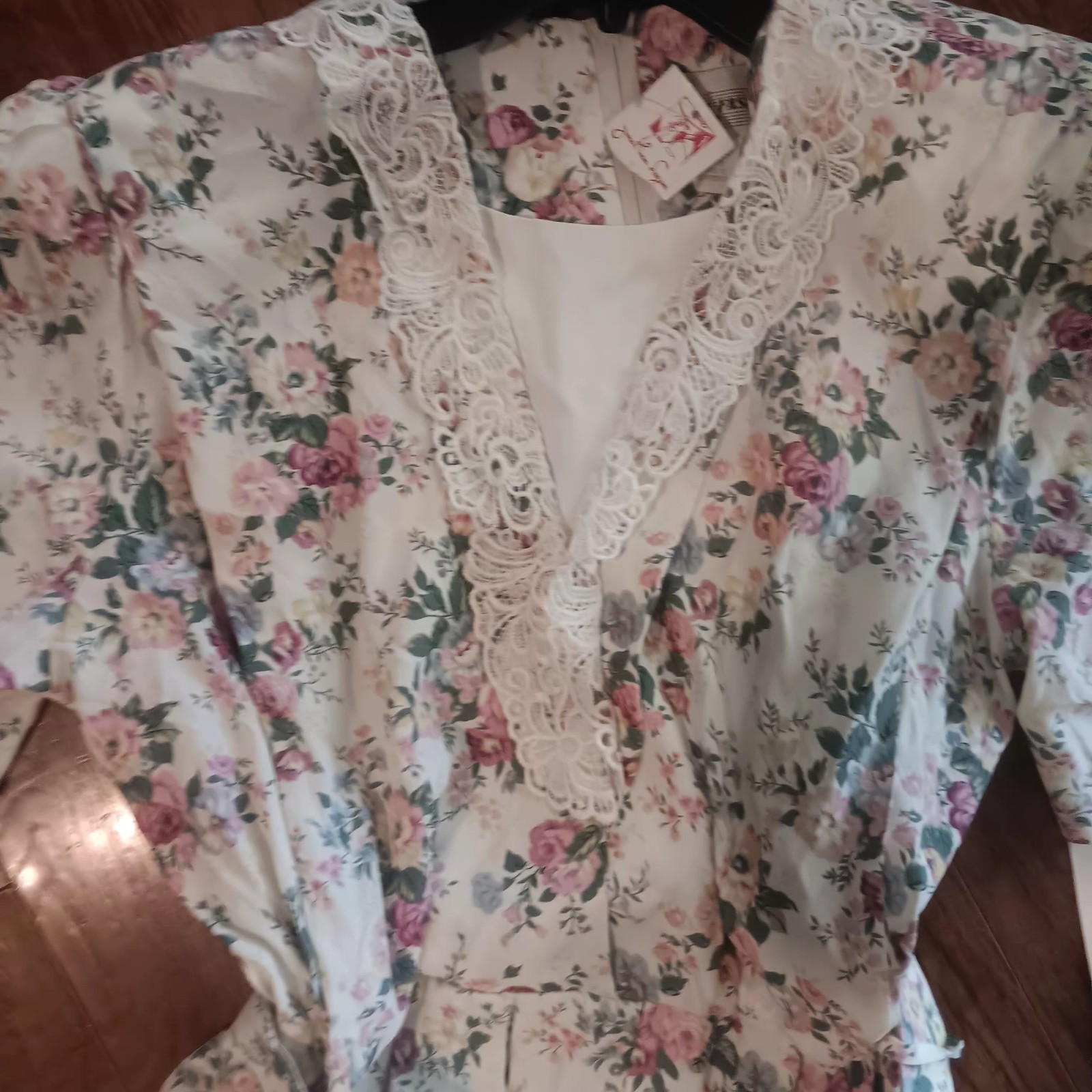 Vintage 90s Dress Women’s Size 18 Floral Cottagecore Puff Sleeves Roses Lace NWT