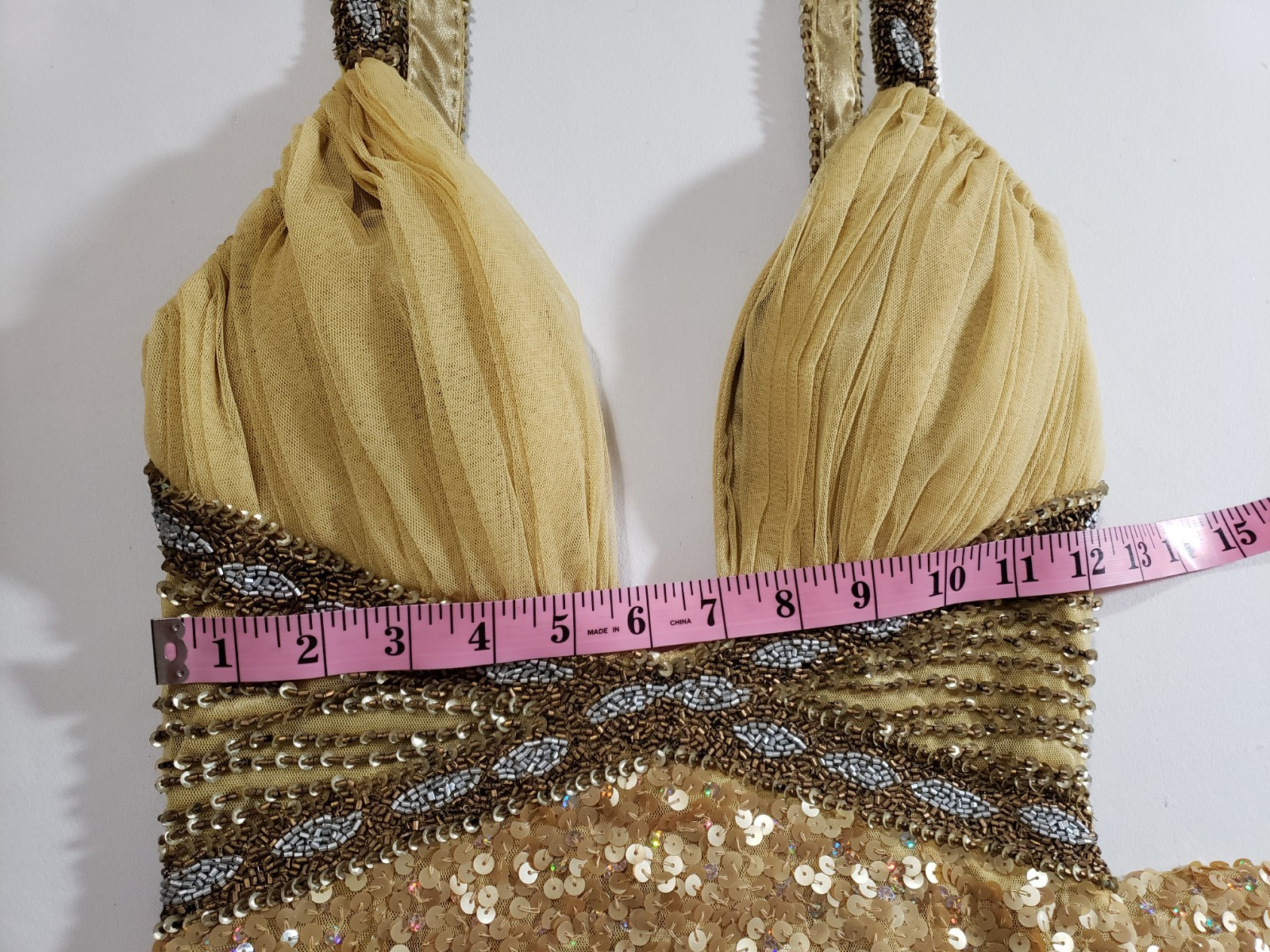 Vivace by Cassandra Stone Gold Sequin Long Dress size M Front Slit Sleeveless *