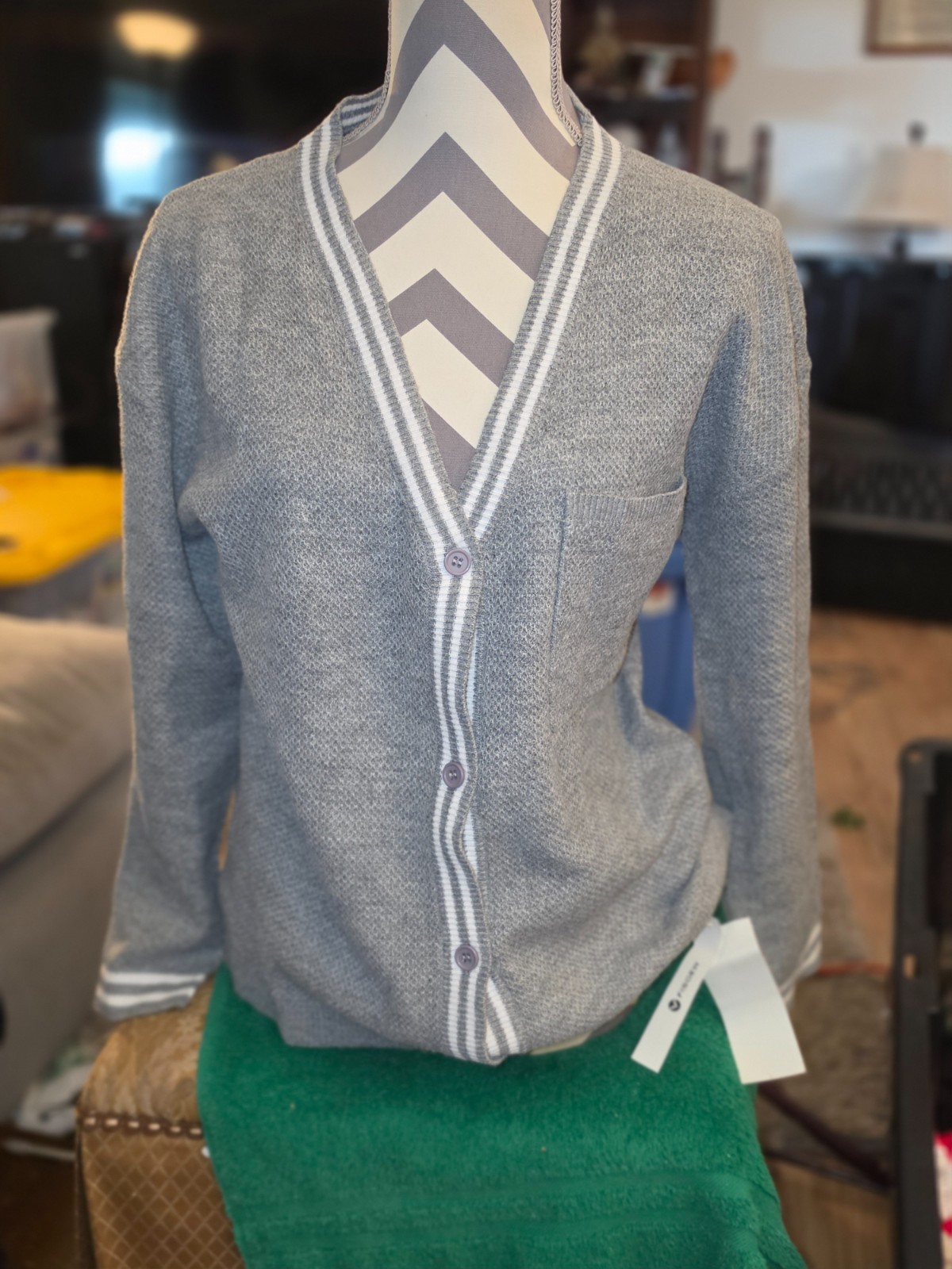 Fisoew sweater w/dress (V5)