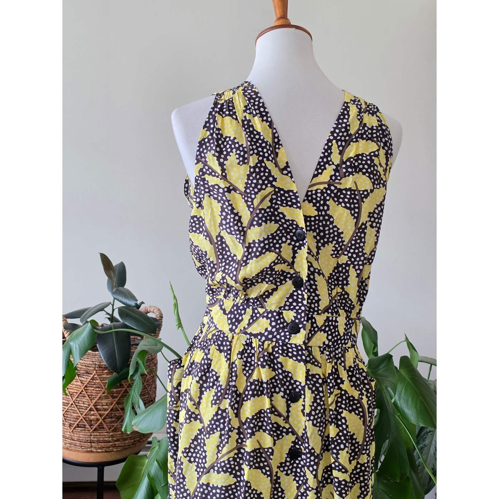No.6 Store Button Back Dress Black Yellow Leaf Polka Dot Midi Pockets Size 2