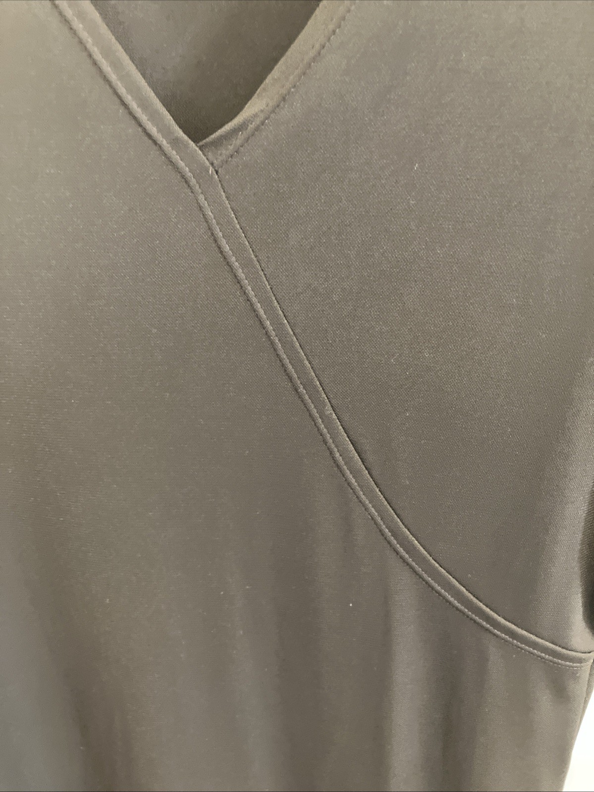 This Brown ELEMENTS V-neck dress features an asymmetrical faux-wrap Style sz L