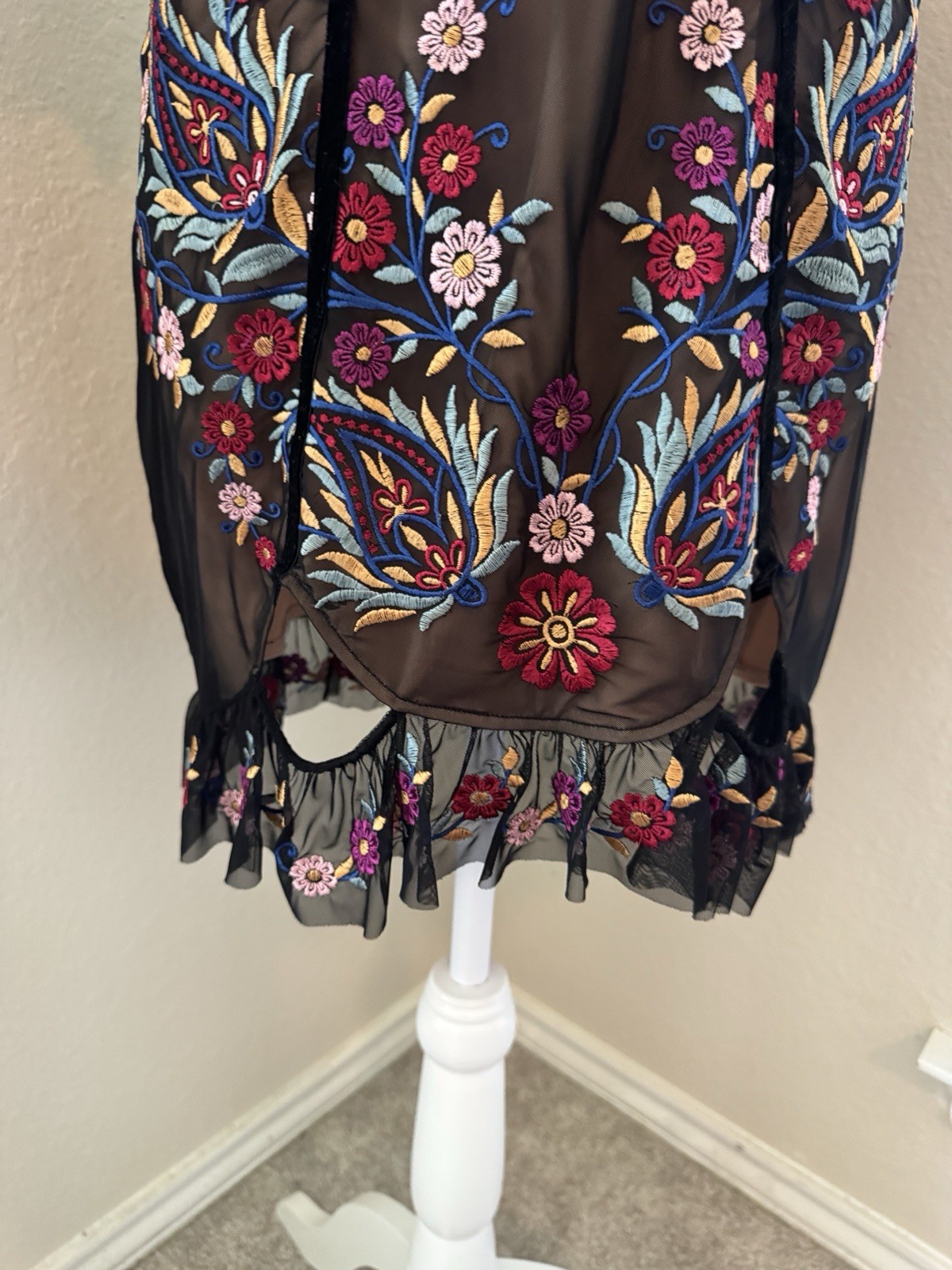 NWT For Love & and Lemons Ester Mini Dress Black Mesh Embroidered Medium Floral