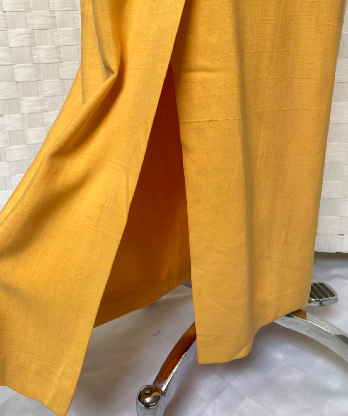VTG Dana Buchman 100% Silk Yellow Button Up Pocket Maxi Mandarin Dress Size 8
