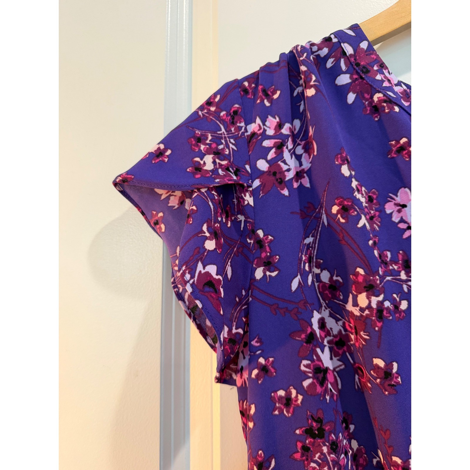 41 Hawthorn Purple Floral Flutter Sleeve Elastic Waist Dress WGW70258 Medium