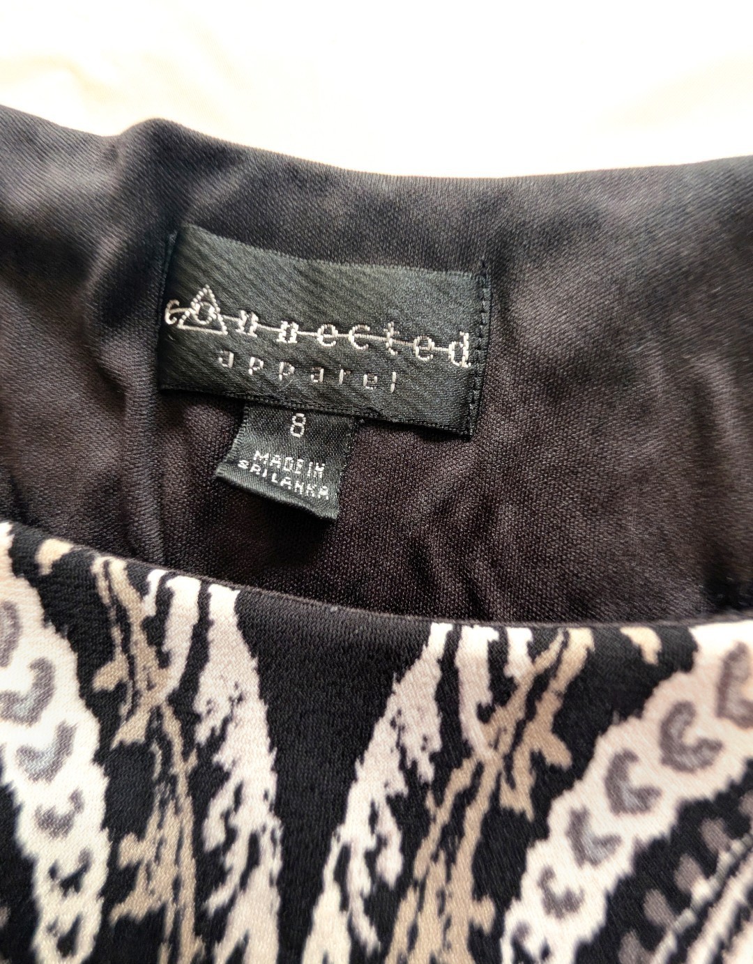 Connected Apparel Knee Length Sheath SS Stretch Dress Black Taupe White Womens 8