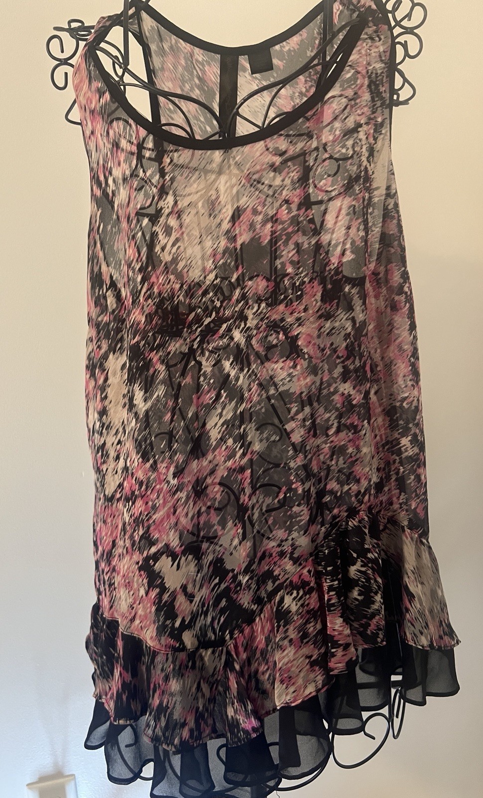 Petticoat Alley Pink Black Abstract Sheath Chiffon Ruffle Sleeveless M
