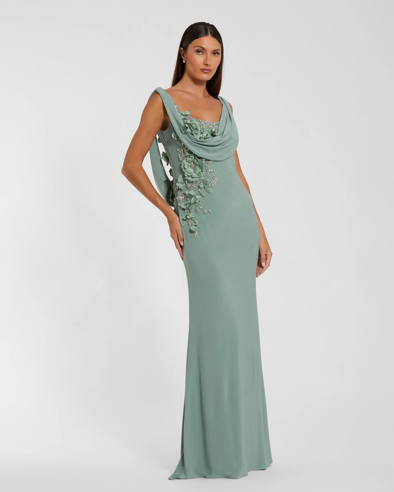 MAC DUGGAL 11910 Green Sleeveless Jersey Gown Size 4 Cowl Neck Beading NWT
