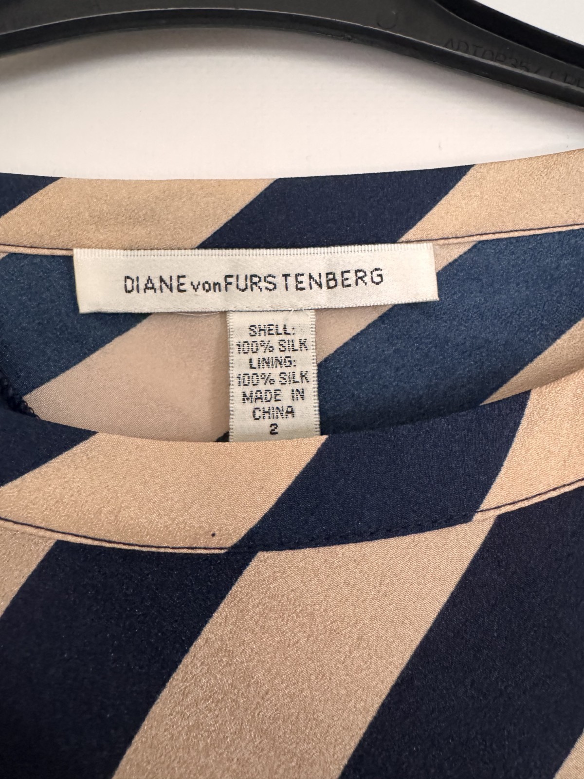 Diane Von Furstenberg DVF Silk Striped Dress Beige Blue Tie Waist Women Size 2