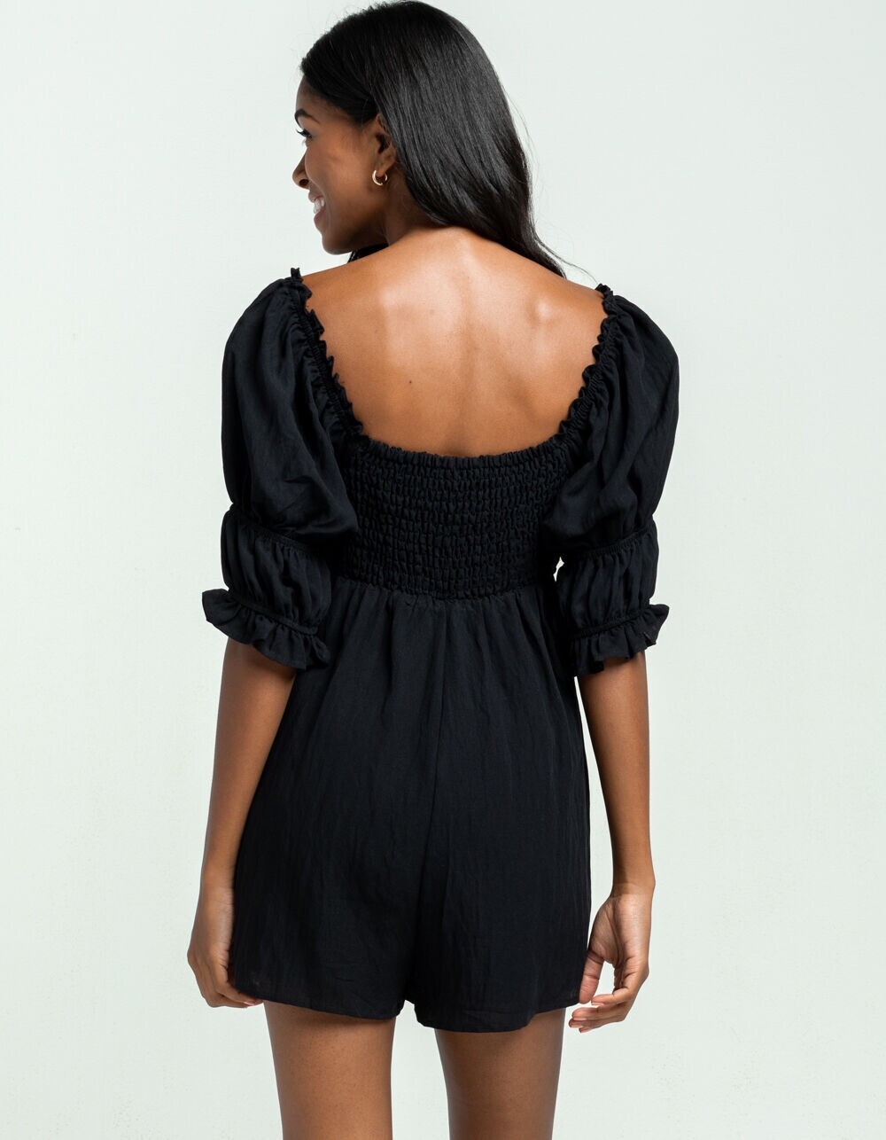 Le Lis Collection Women’s Puff Sleeve Romper in Black, Size Large, New