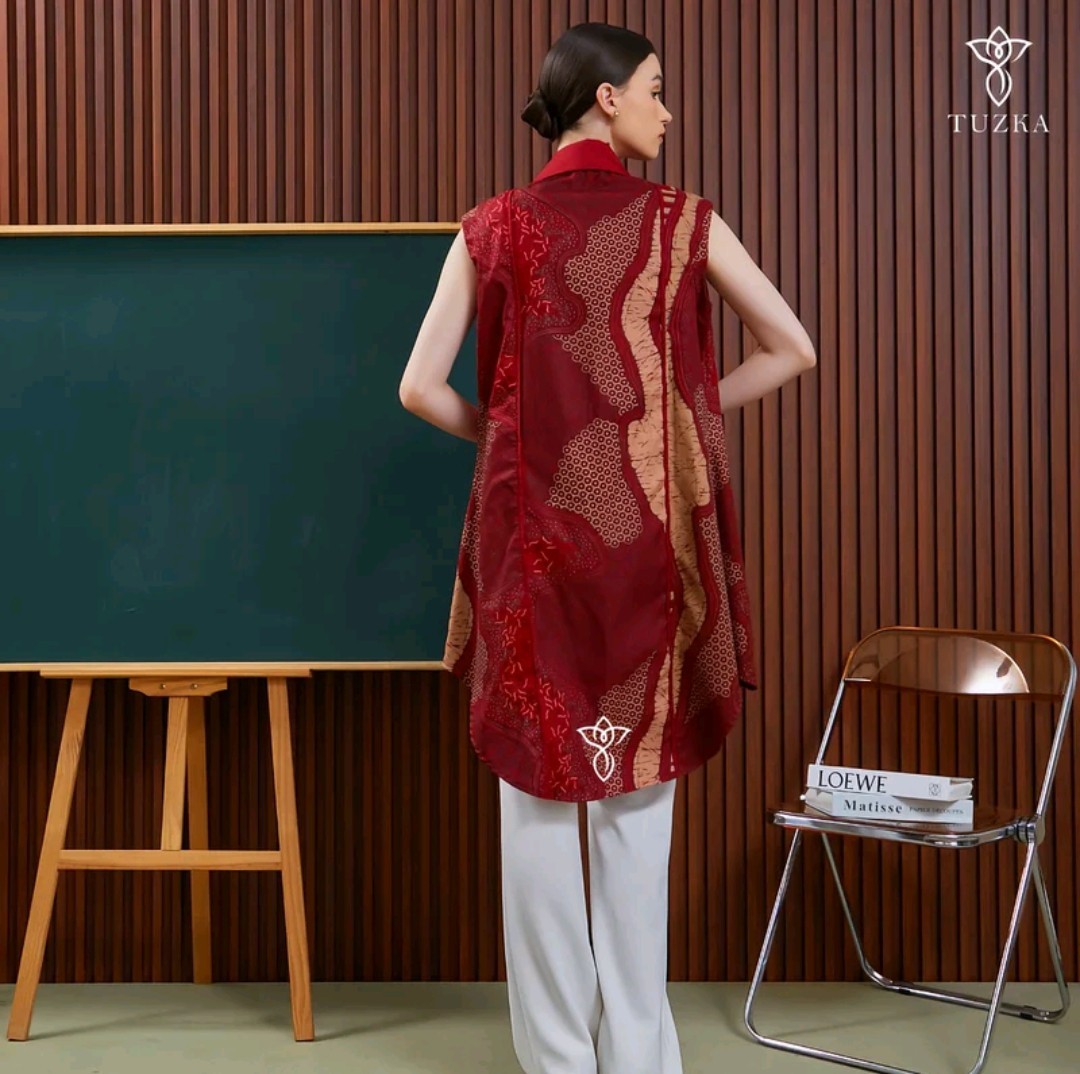 Tuzka Aleena Outer Red Cherry premium women’s batik outer