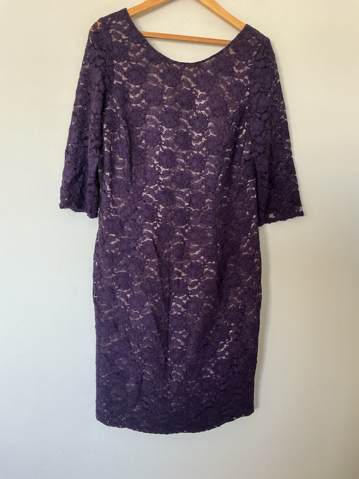 Kaliko Size 16 Purple Lace Shift Dress Half Sleeves Round Neck Low Back VGC