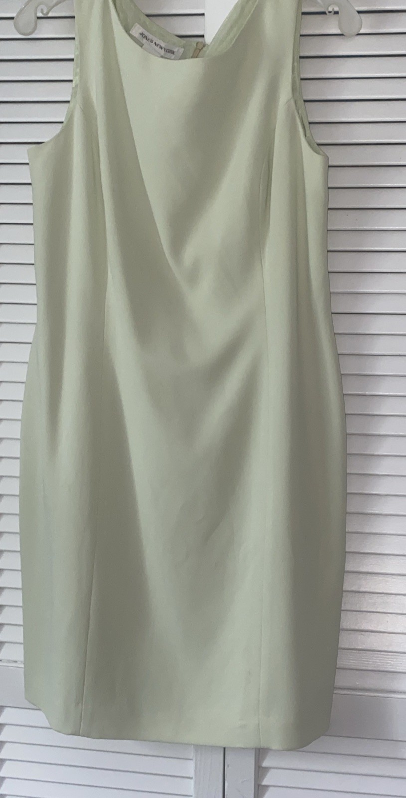Jones New York Mint Green Knee Length Sleeveless Lined Sheath Dress Size 12
