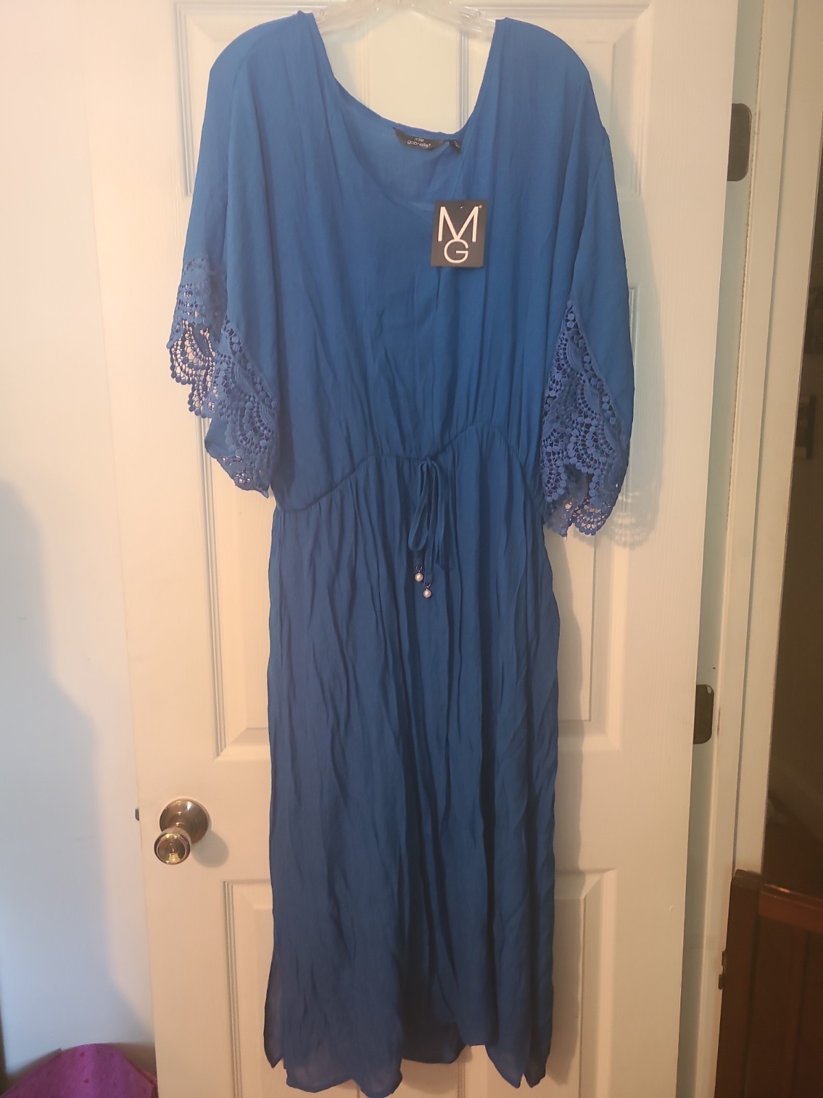 Women’s 2XL Mile Gabrielle Blue Dress With Pearl Accent And Embroidery Sleeves
