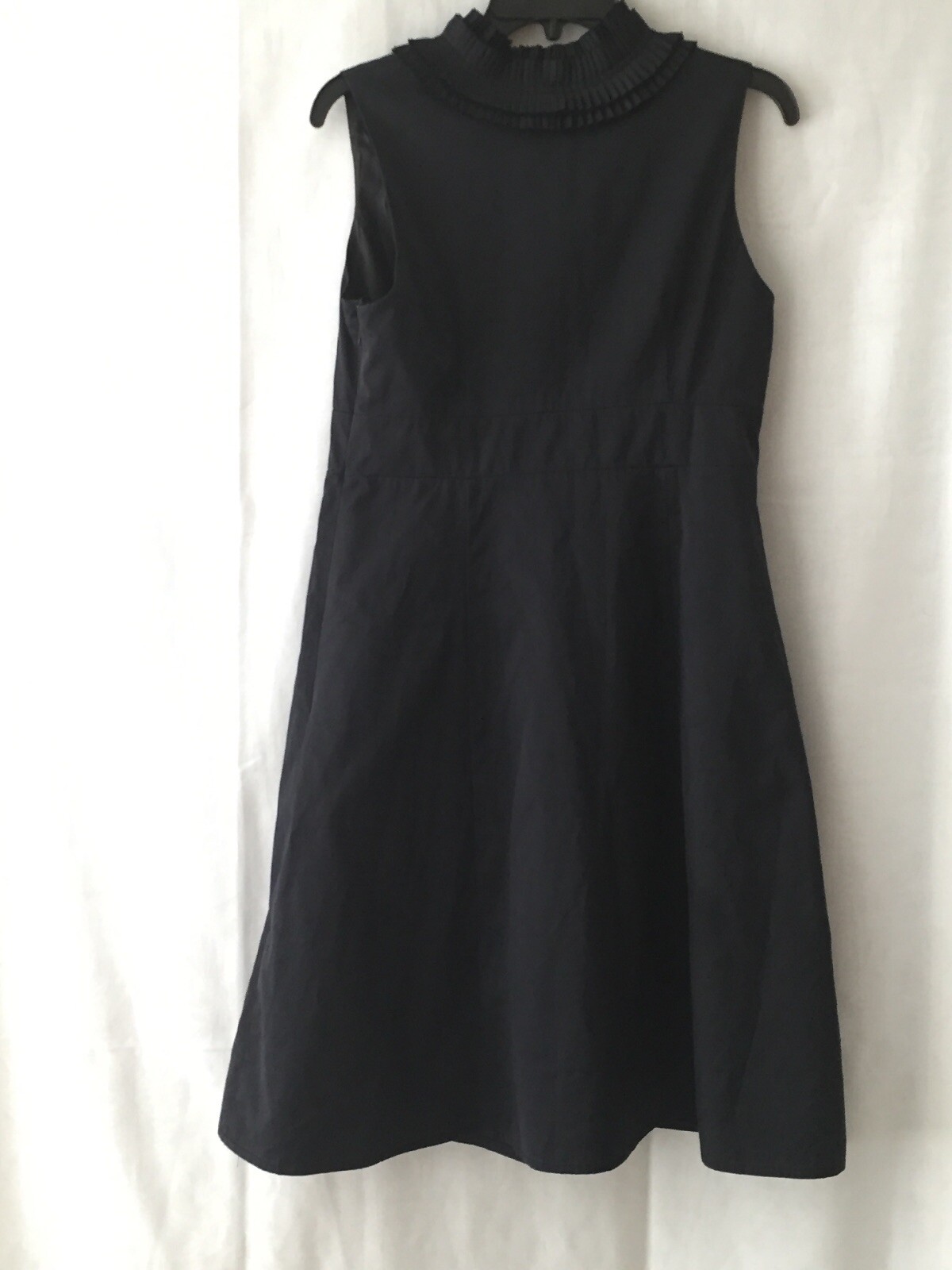 Womens LBD Size 8 Black Flared With Pleated Ruffle V Neck Sleeveless Lined