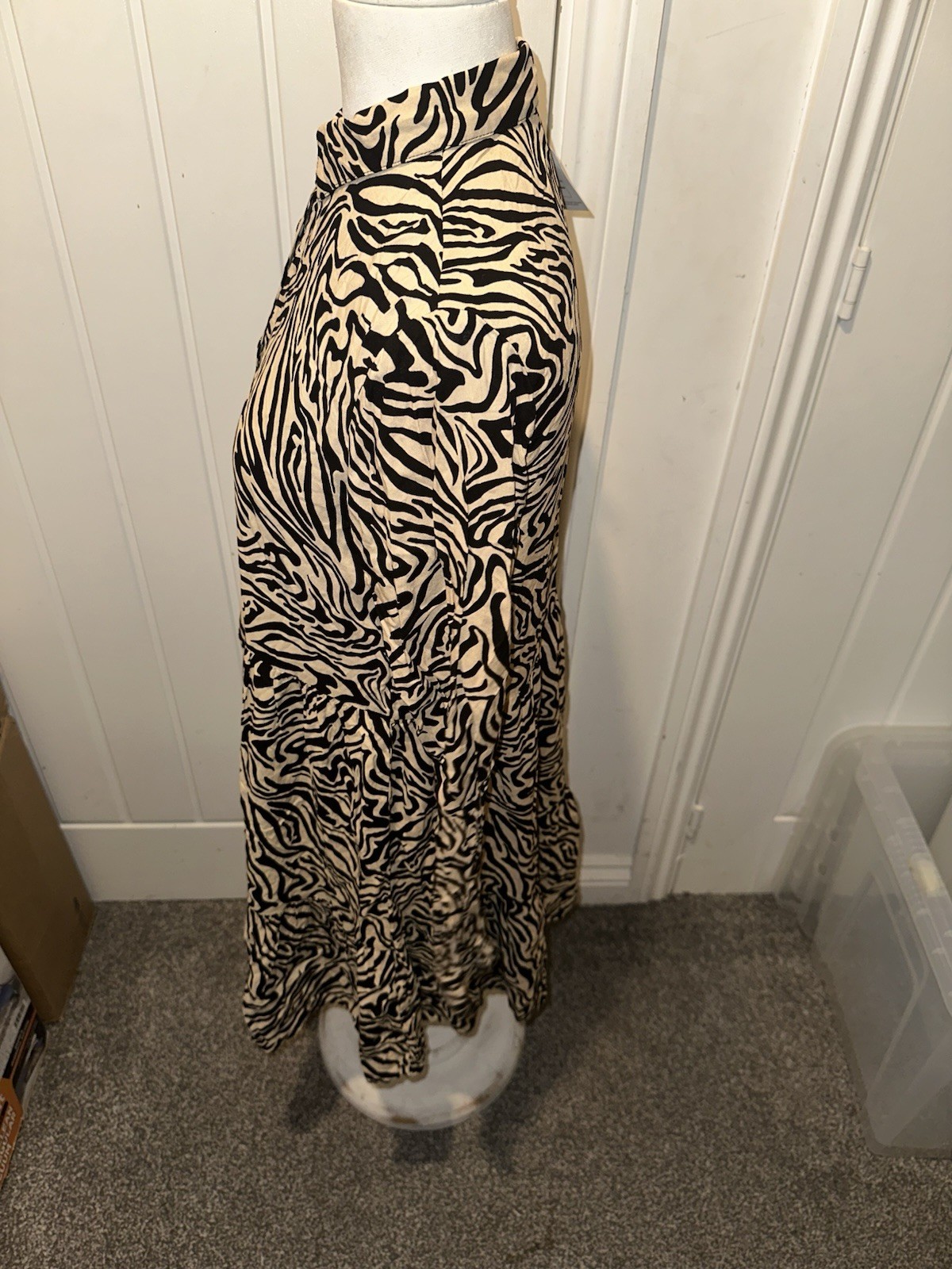 Stradivarius shirt dress size small BNWT zebra print brown black Long Sleeve
