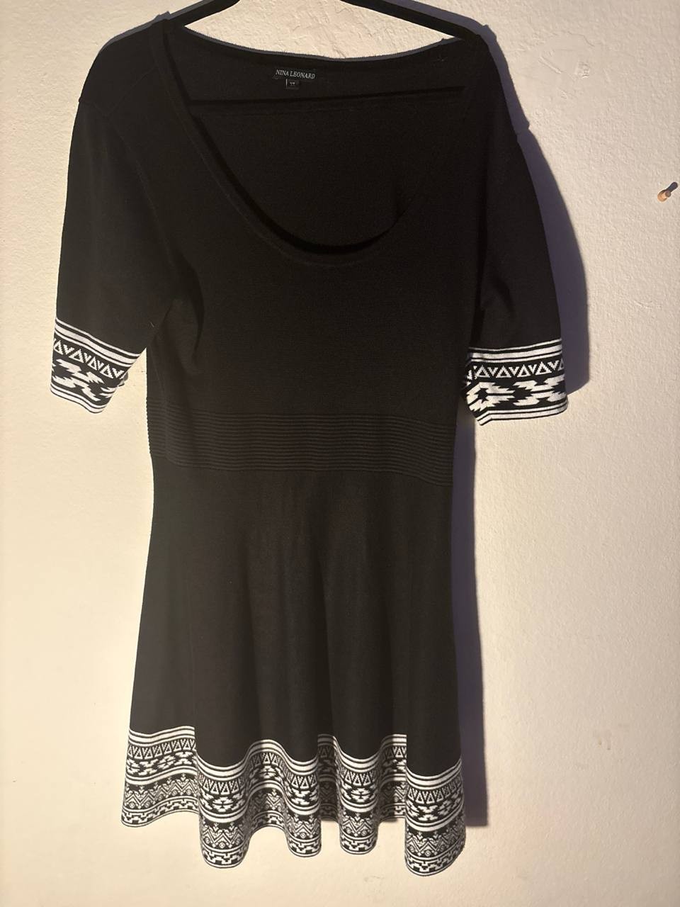 NINA LEONARD Sweater Dress XL Black White Geometric Cuff Fit Flare