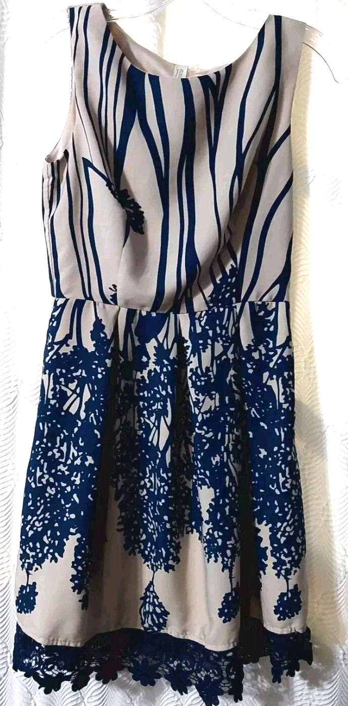 Pink Owl Dress Womens Size Small Floral Pattern Sleeveless Blue Tan Lace
