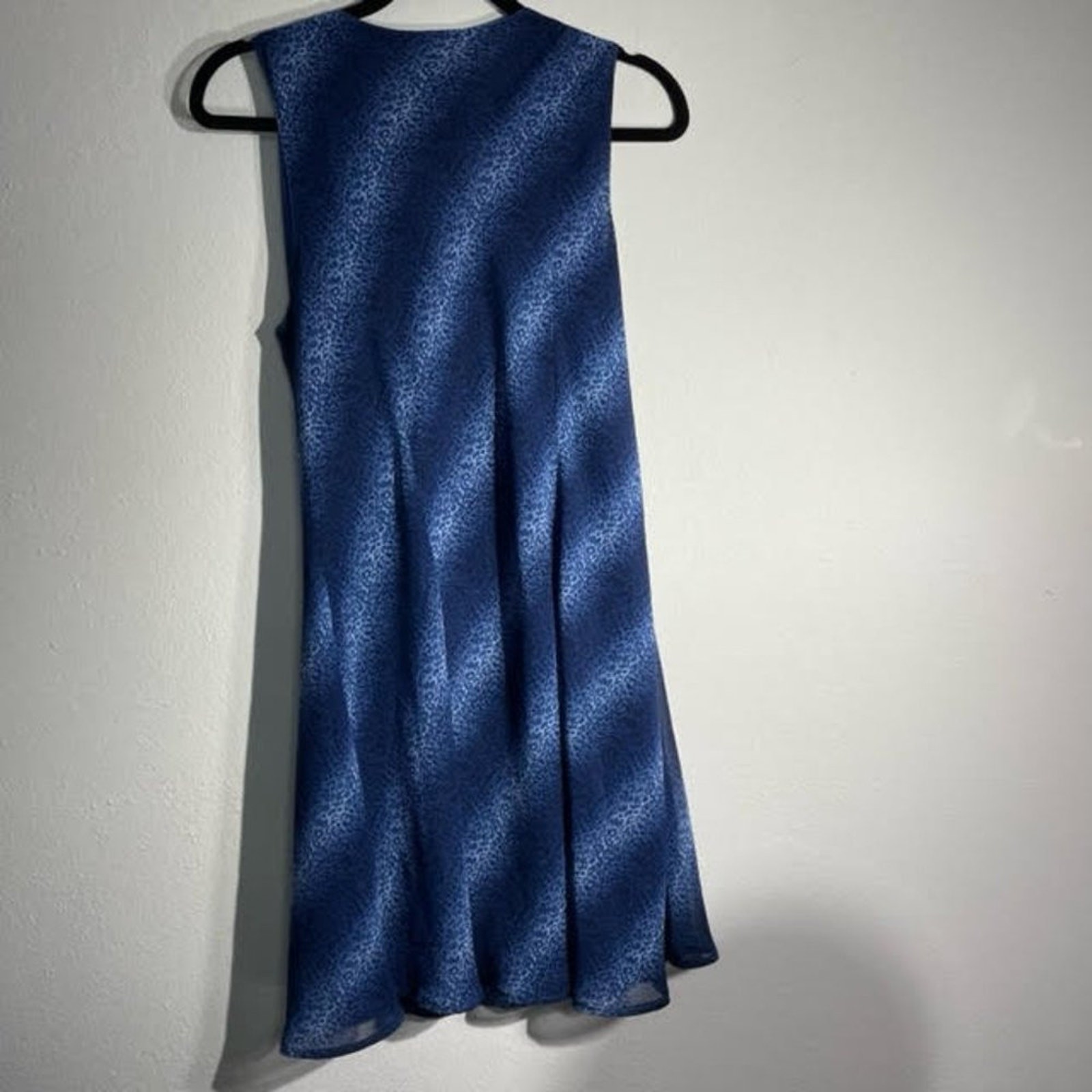 Wild Thyme Blue Ombre Leopard Sheath Dress with Shawl 16