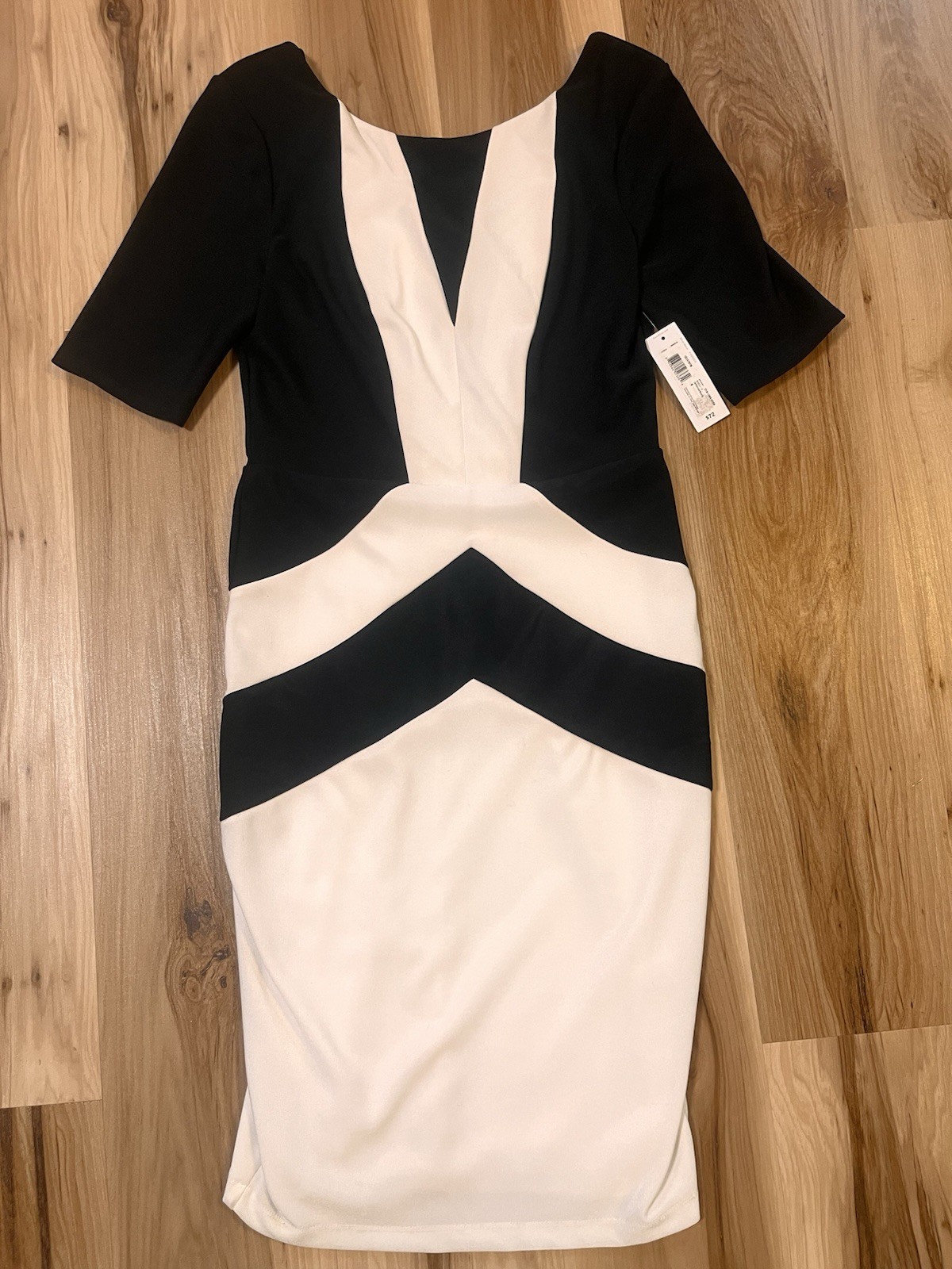 $72 New Bisou Bisou Sz 8 Black White Colorblock Pencil Dress Bodycon Preppy NWT