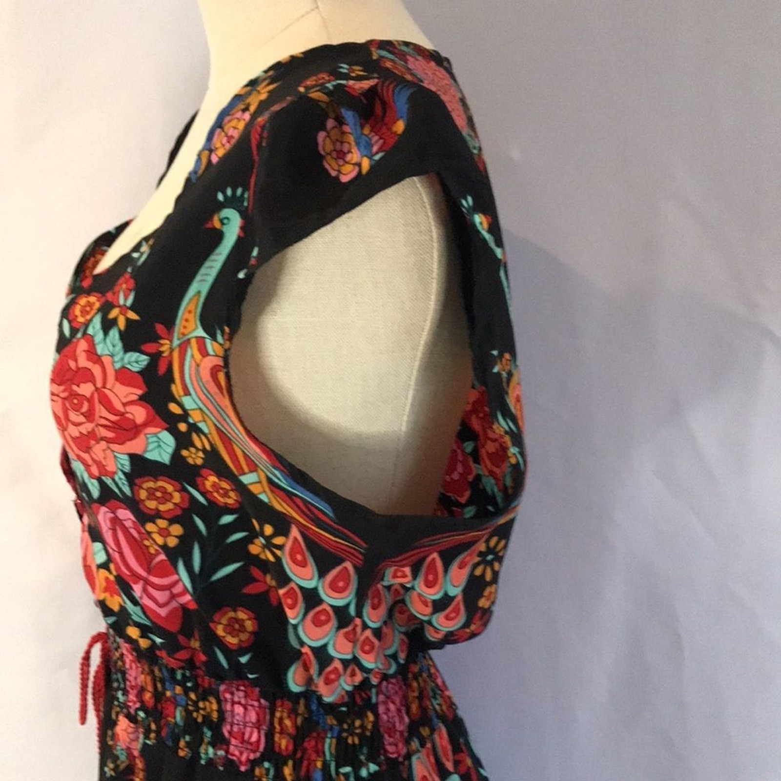 Black floral peacock colorful print short sleeves hi-low maxi dress boho gypsy M