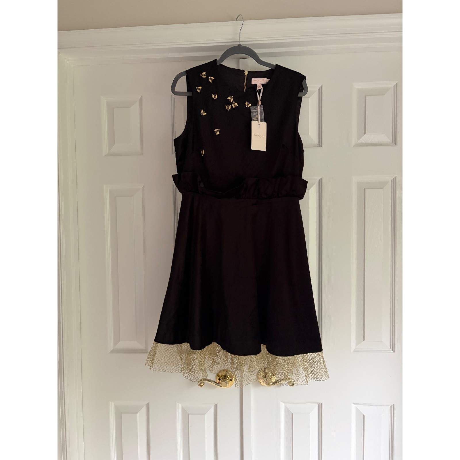 Ted Baker Celeena Black Dress Gold Bee Embellished Metallic Mesh Hem Size 4 NEW