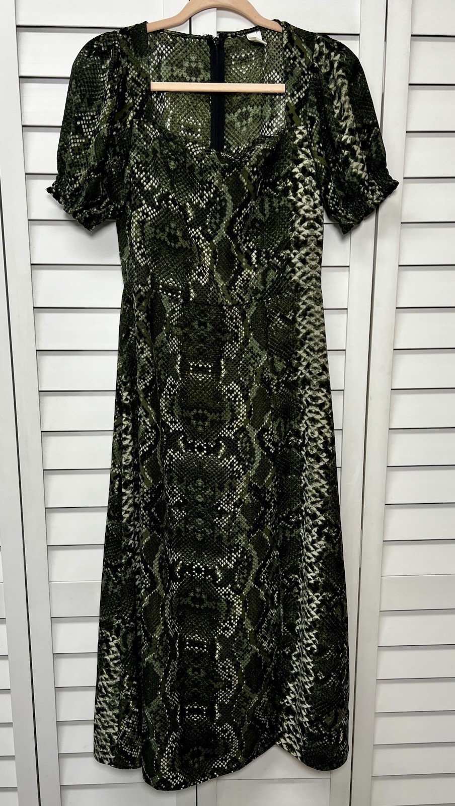 H&M Snakeskin Square Neck Puff Sleeve Side Slit Midi Dress Office Women’s Size 6
