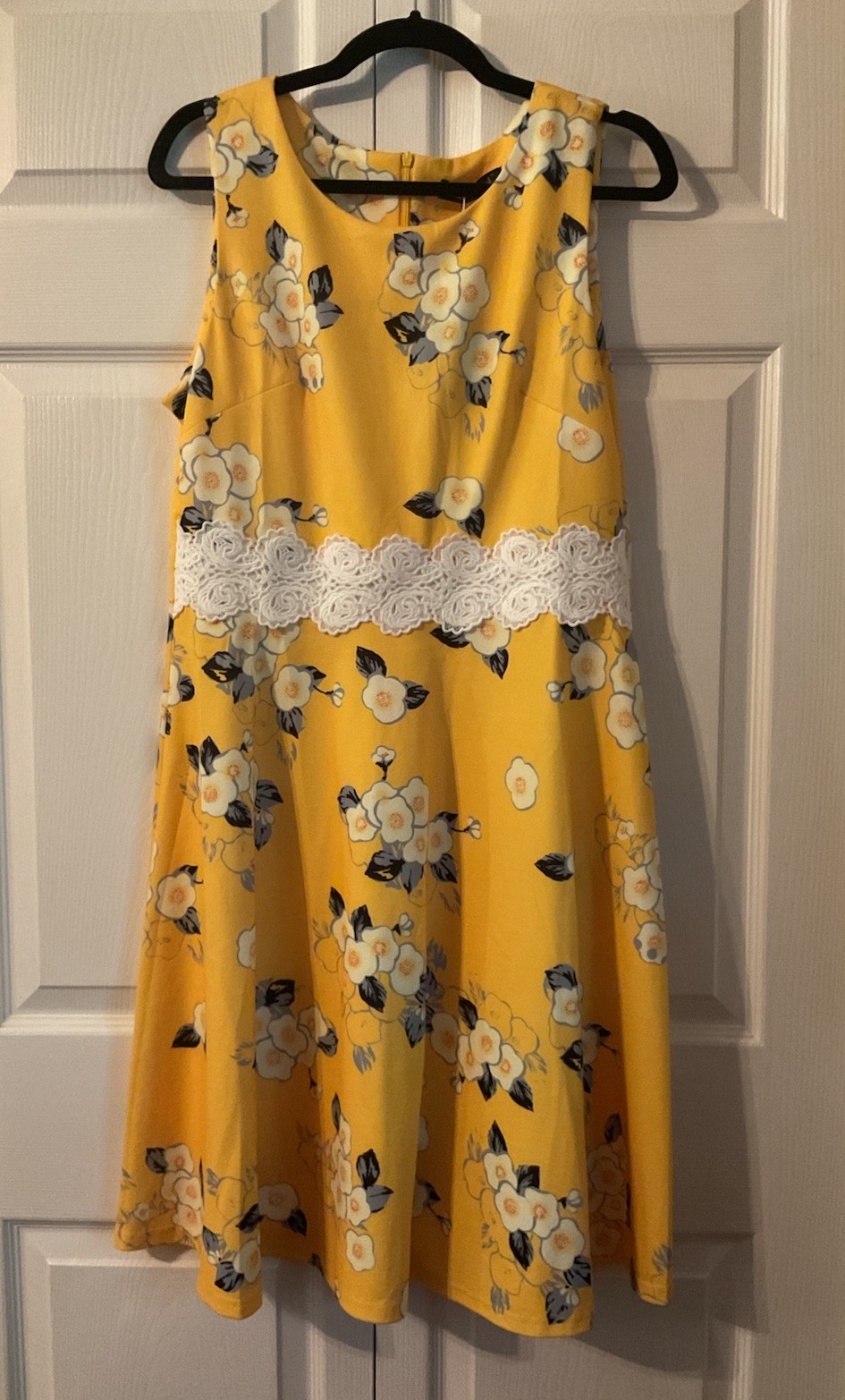 OWIN Fashion New York Women’s Dress Sleeveless Yellow Floral – Size XL NEW